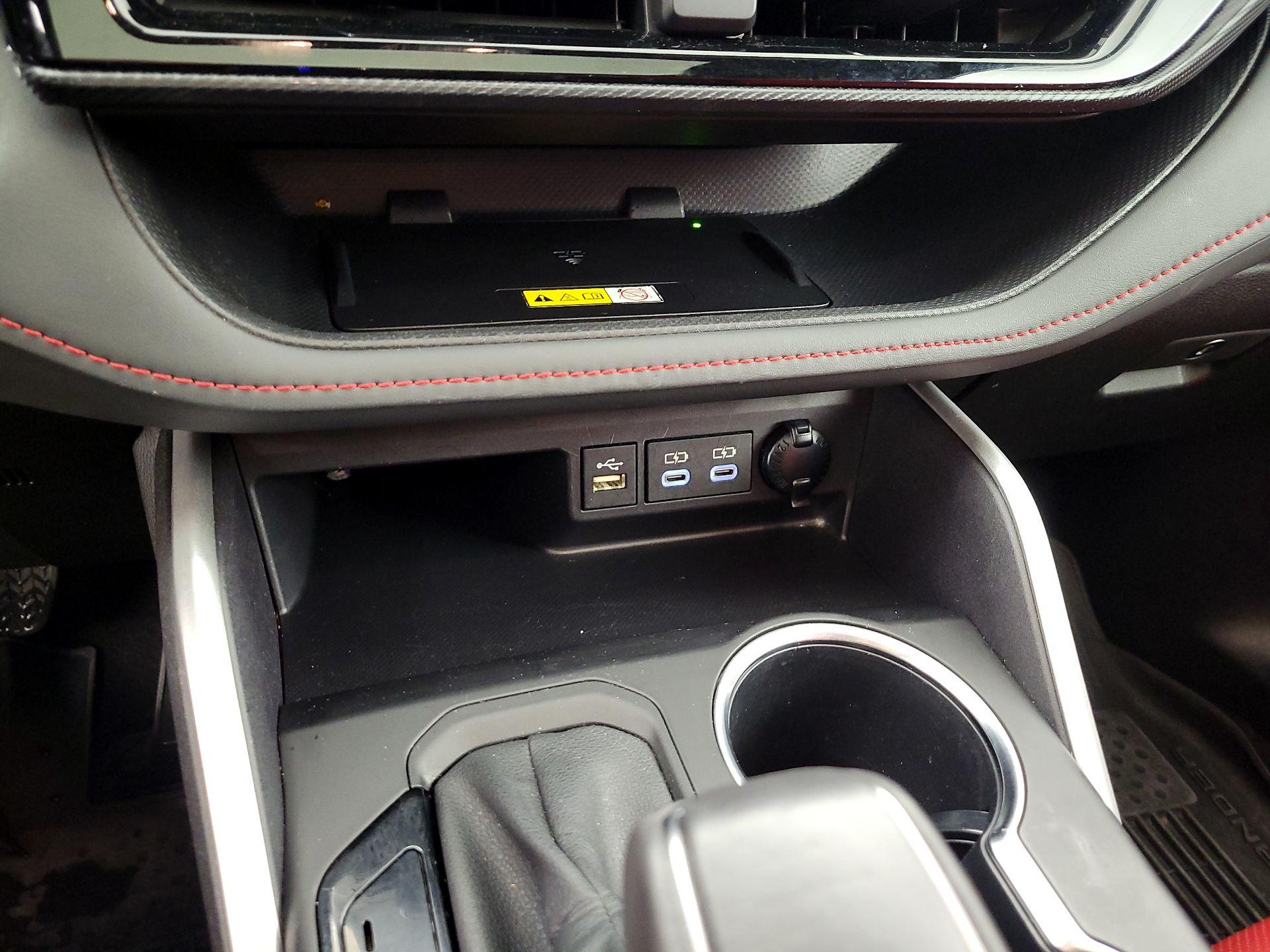 Thumbnail: 2023 Toyota Highlander - 19