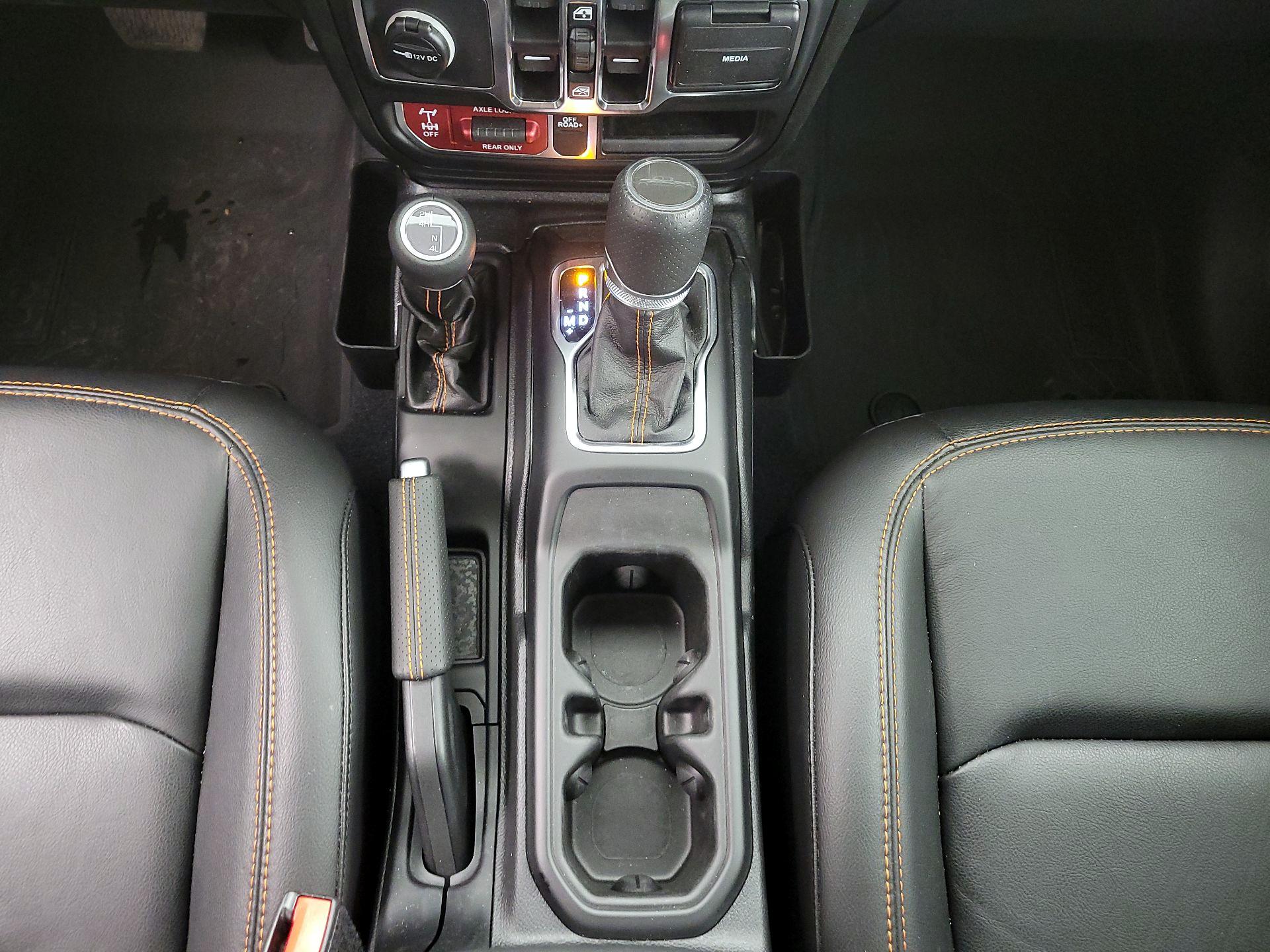 Thumbnail: 2023 Jeep Gladiator - 18