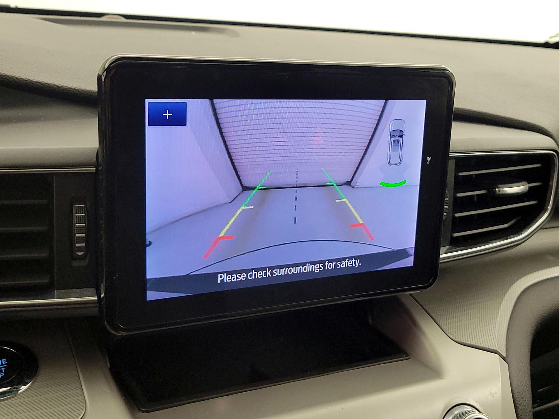 Thumbnail: 2022 Ford Explorer - 15