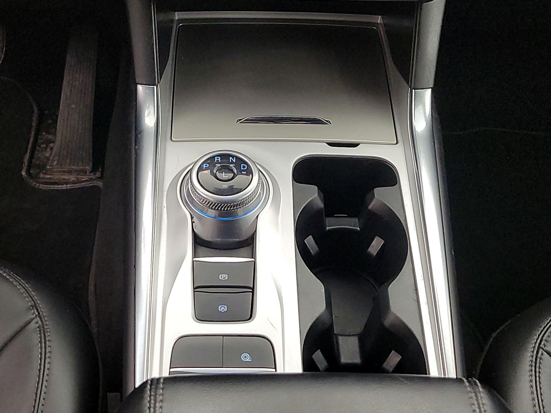 Thumbnail: 2022 Ford Explorer - 18