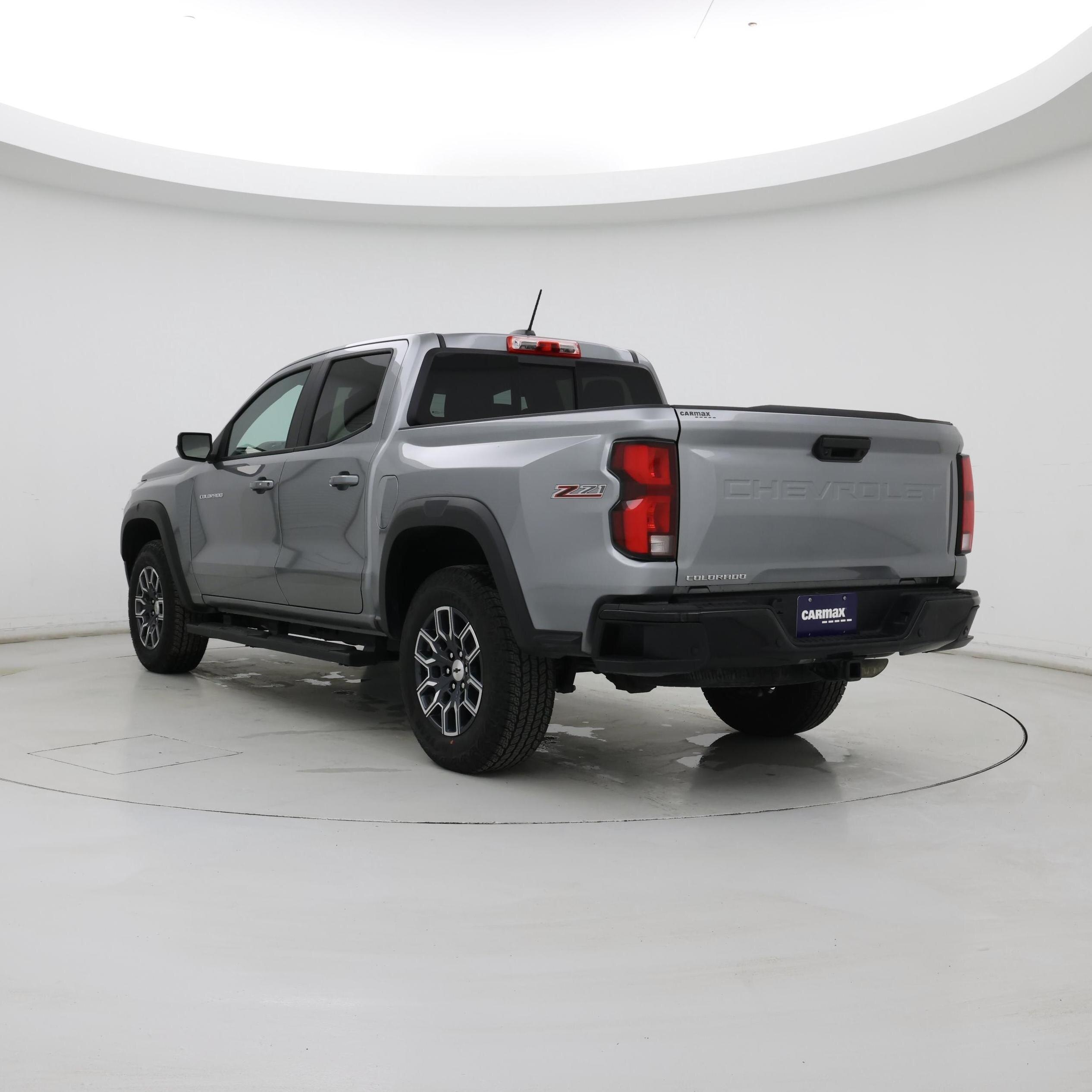 Thumbnail: 2024 Chevrolet Colorado - 2