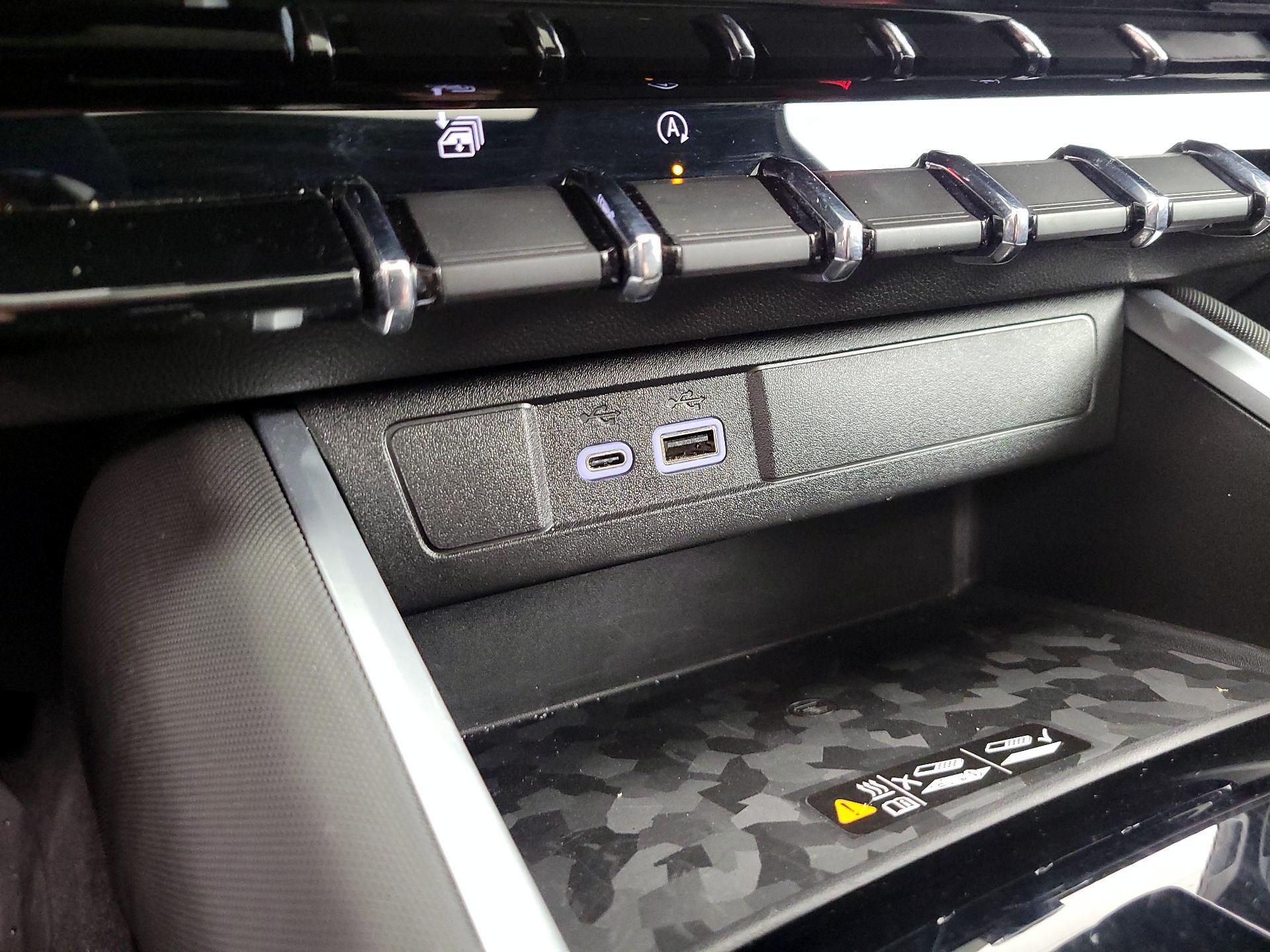 Thumbnail: 2024 Chevrolet Colorado - 19