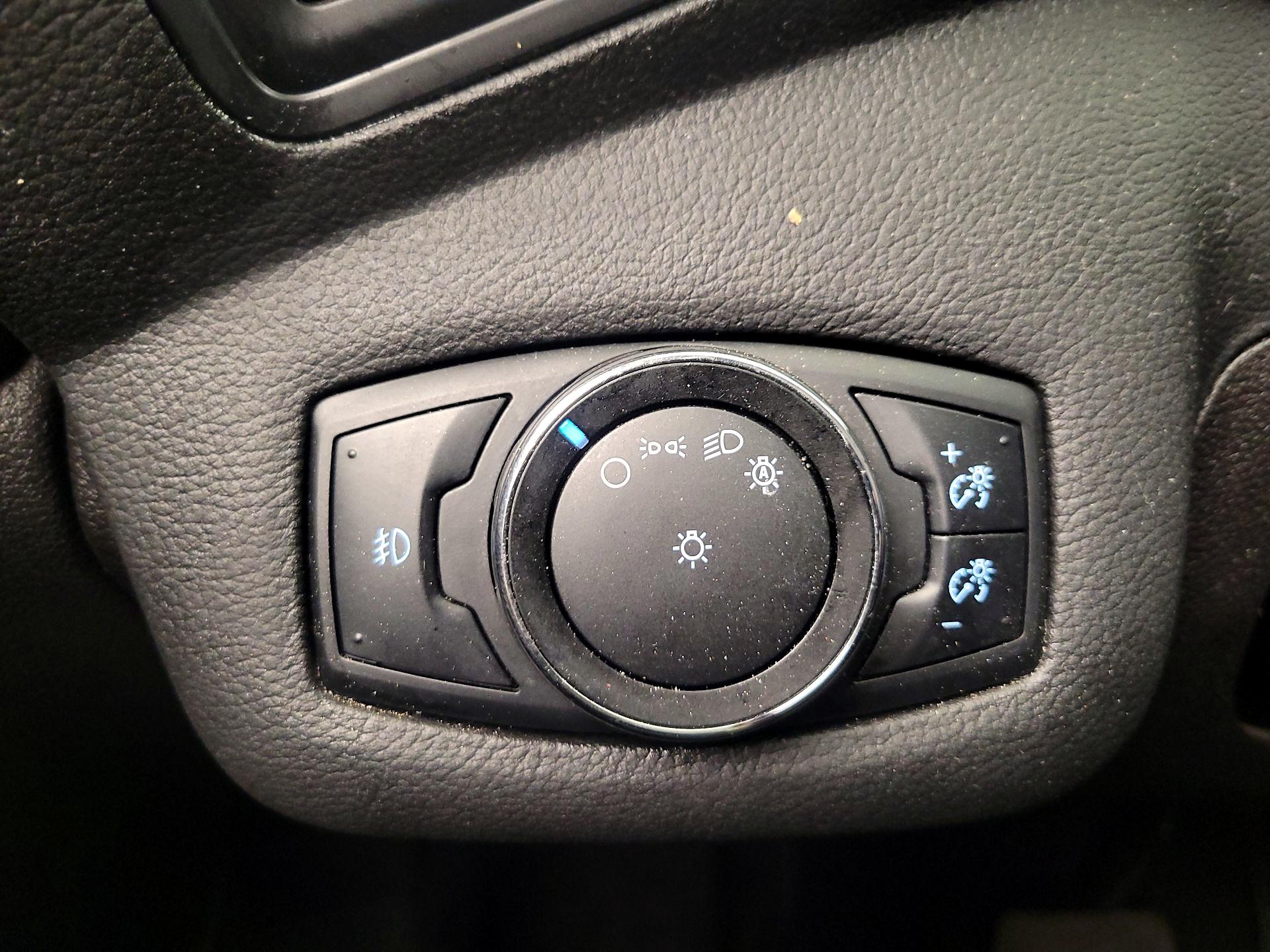 Thumbnail: 2014 Ford Escape - 13