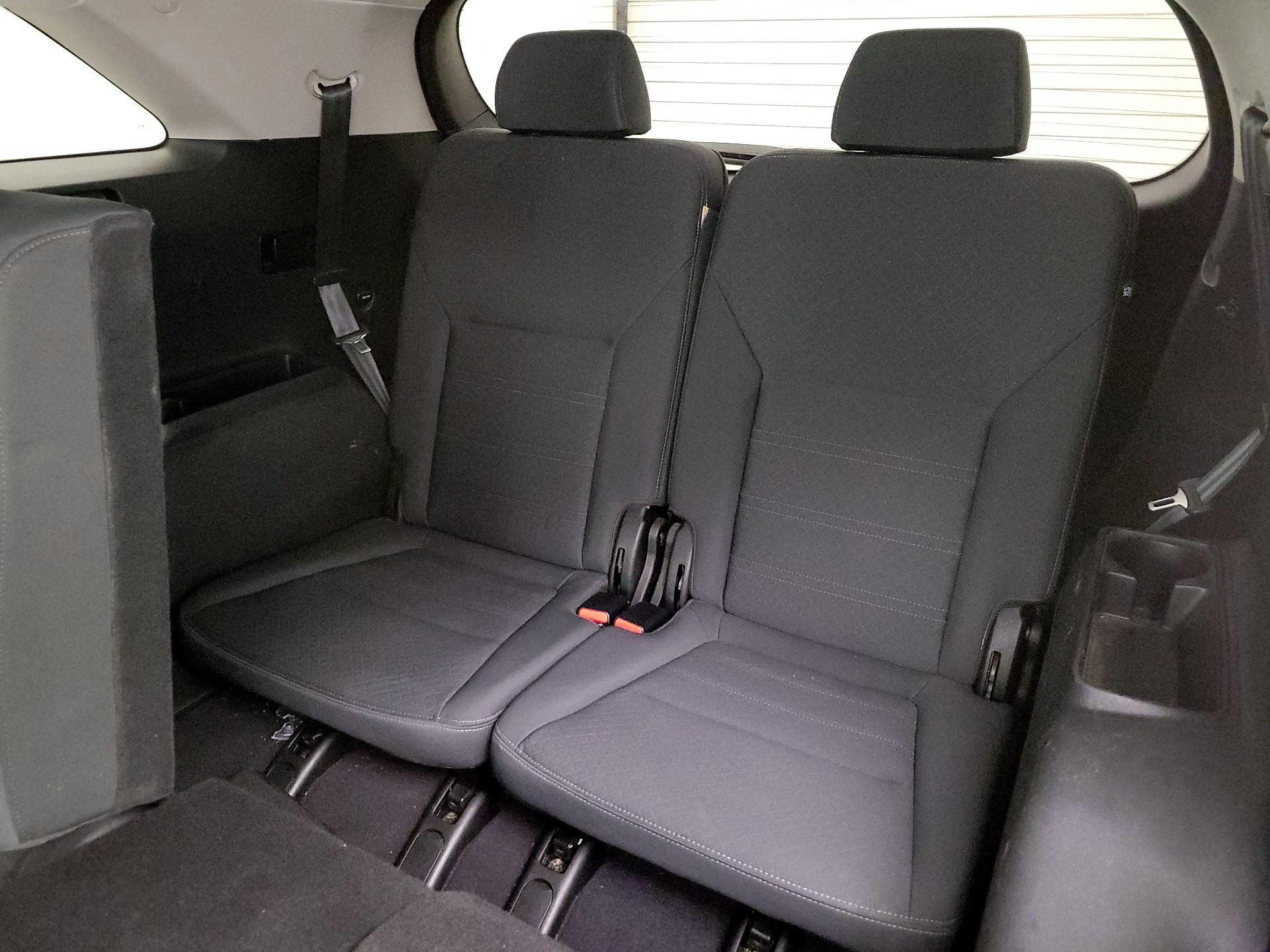 Thumbnail: 2020 Kia Sorento - 20