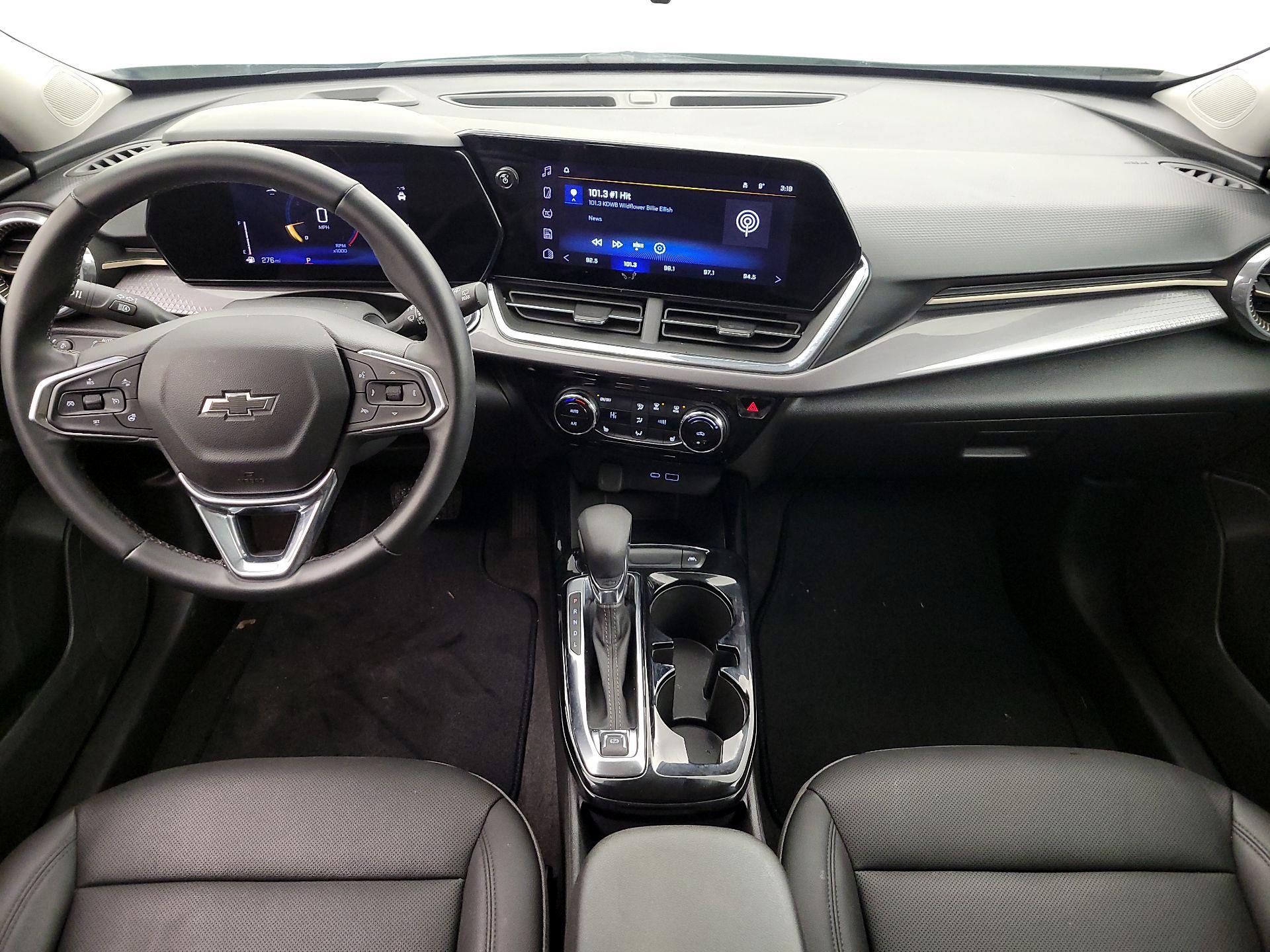 Thumbnail: 2025 Chevrolet Trax - 9