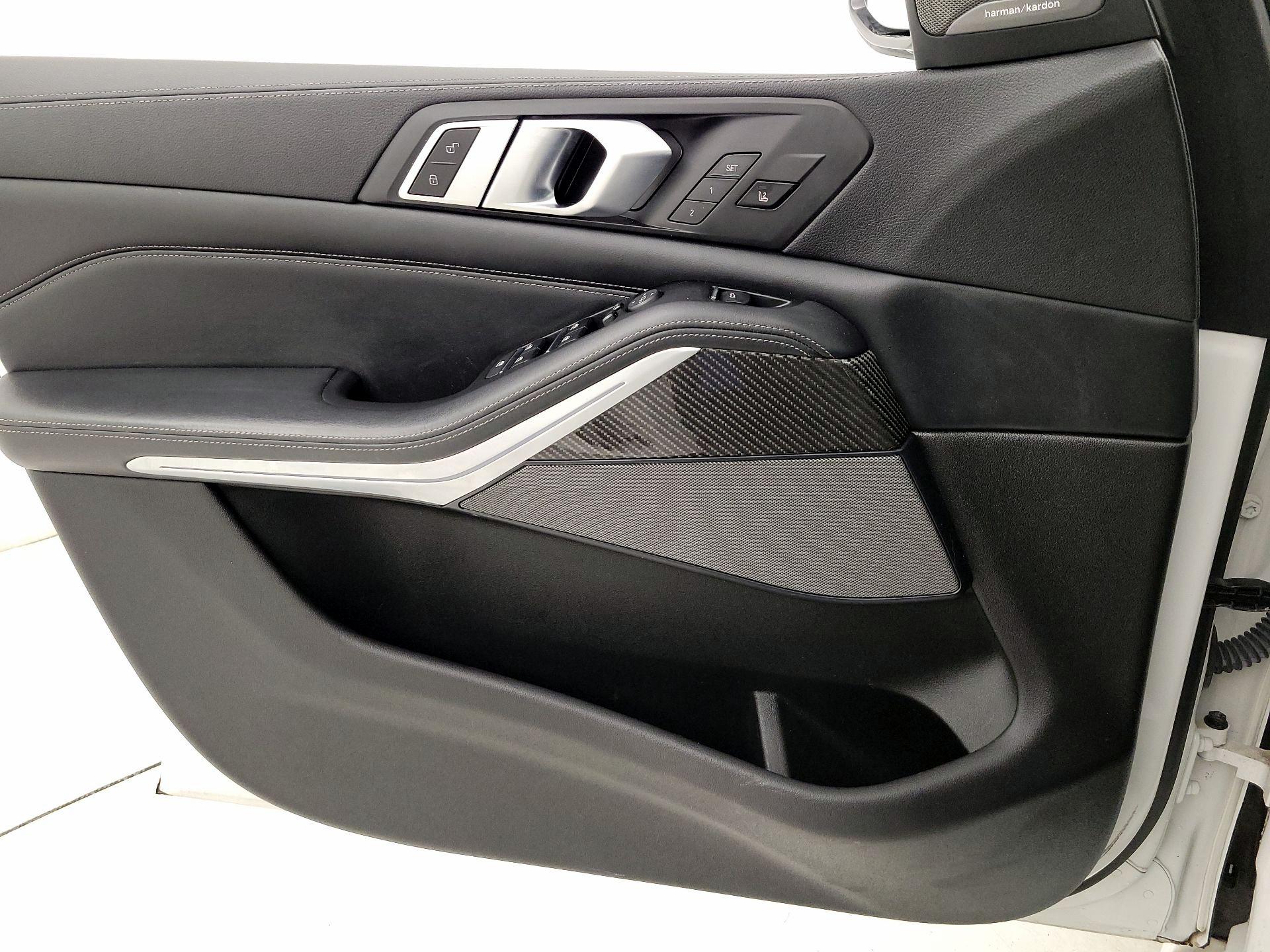 Thumbnail: 2021 BMW X5 - 12