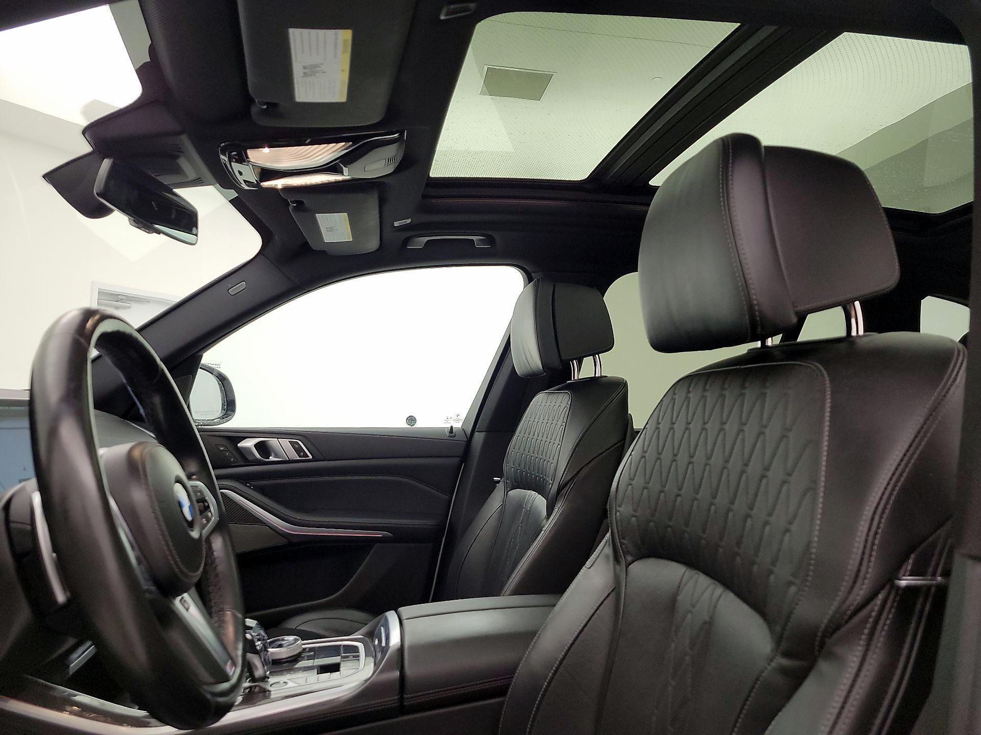 Thumbnail: 2021 BMW X5 - 20