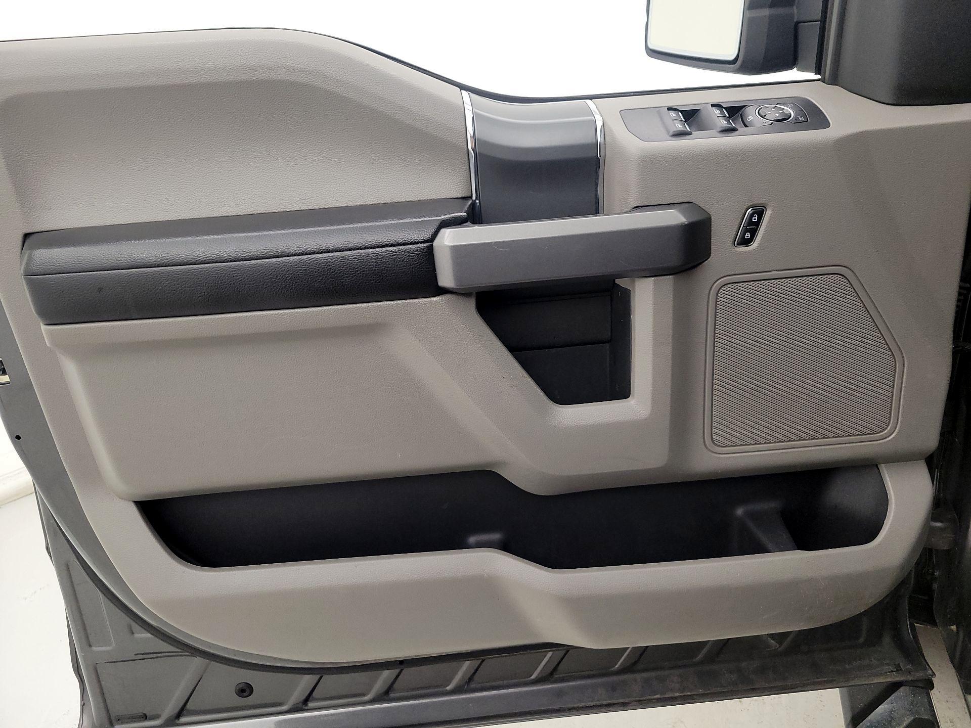 Thumbnail: 2015 Ford F-150 - 12