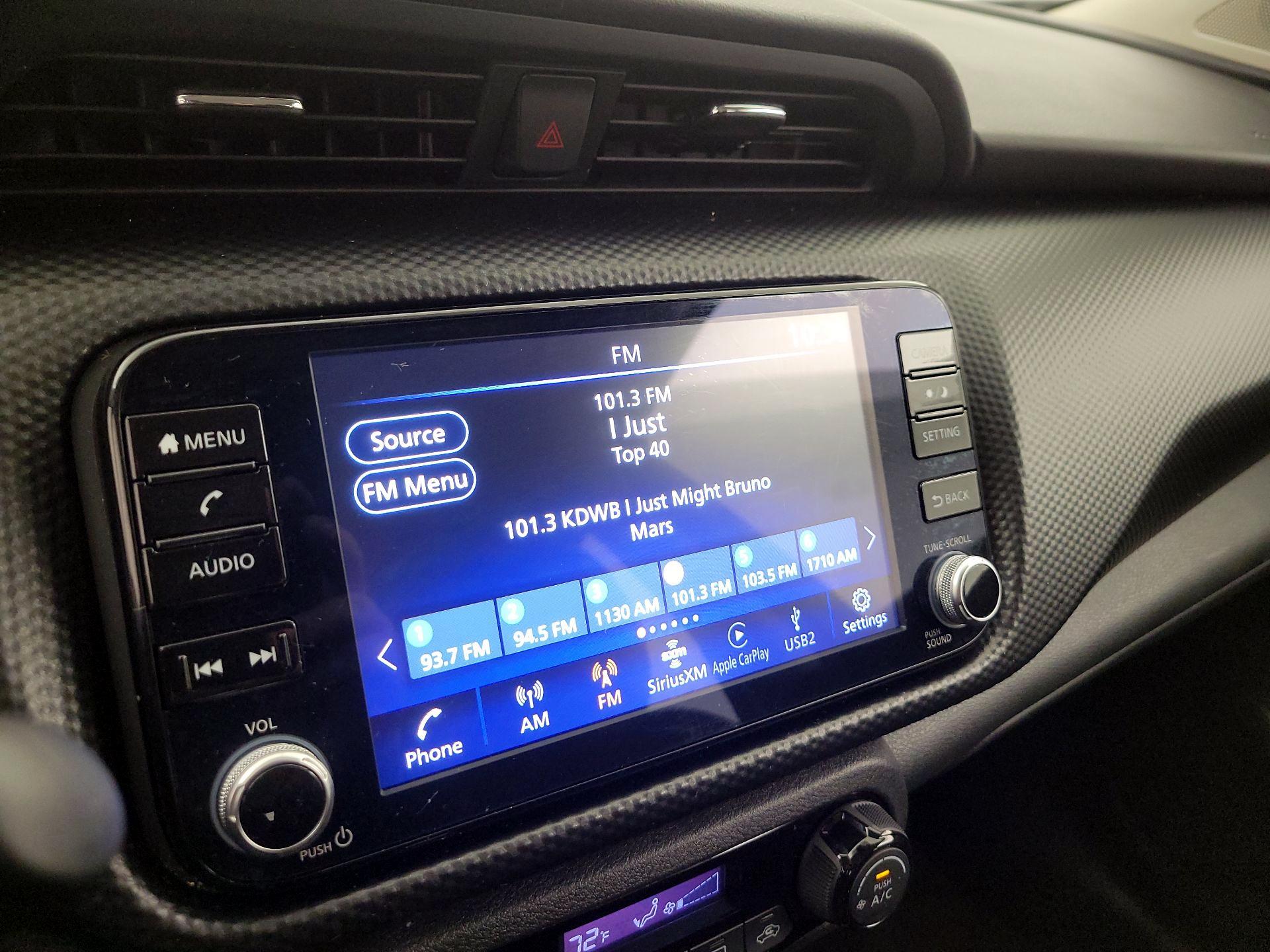 Thumbnail: 2021 Nissan Kicks - 14