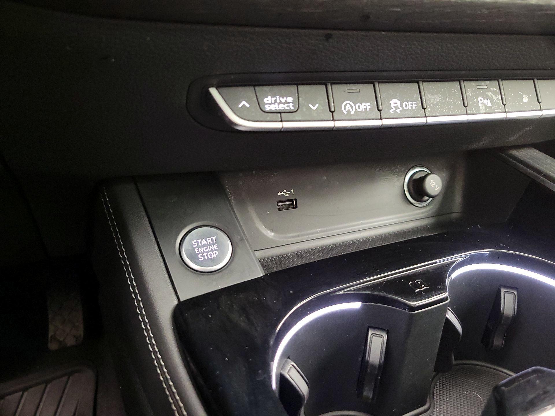 Thumbnail: 2021 Audi A4 - 19