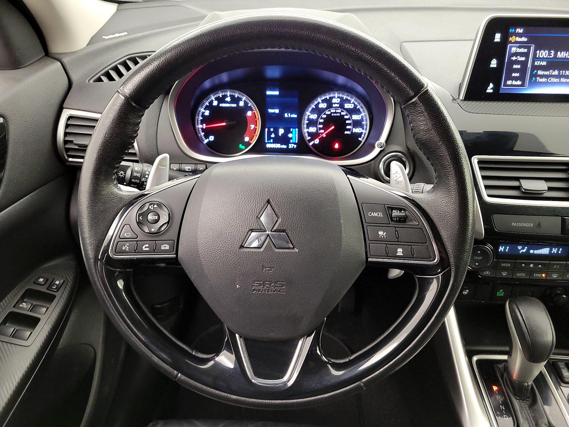 Thumbnail: 2018 Mitsubishi Eclipse Cross - 10