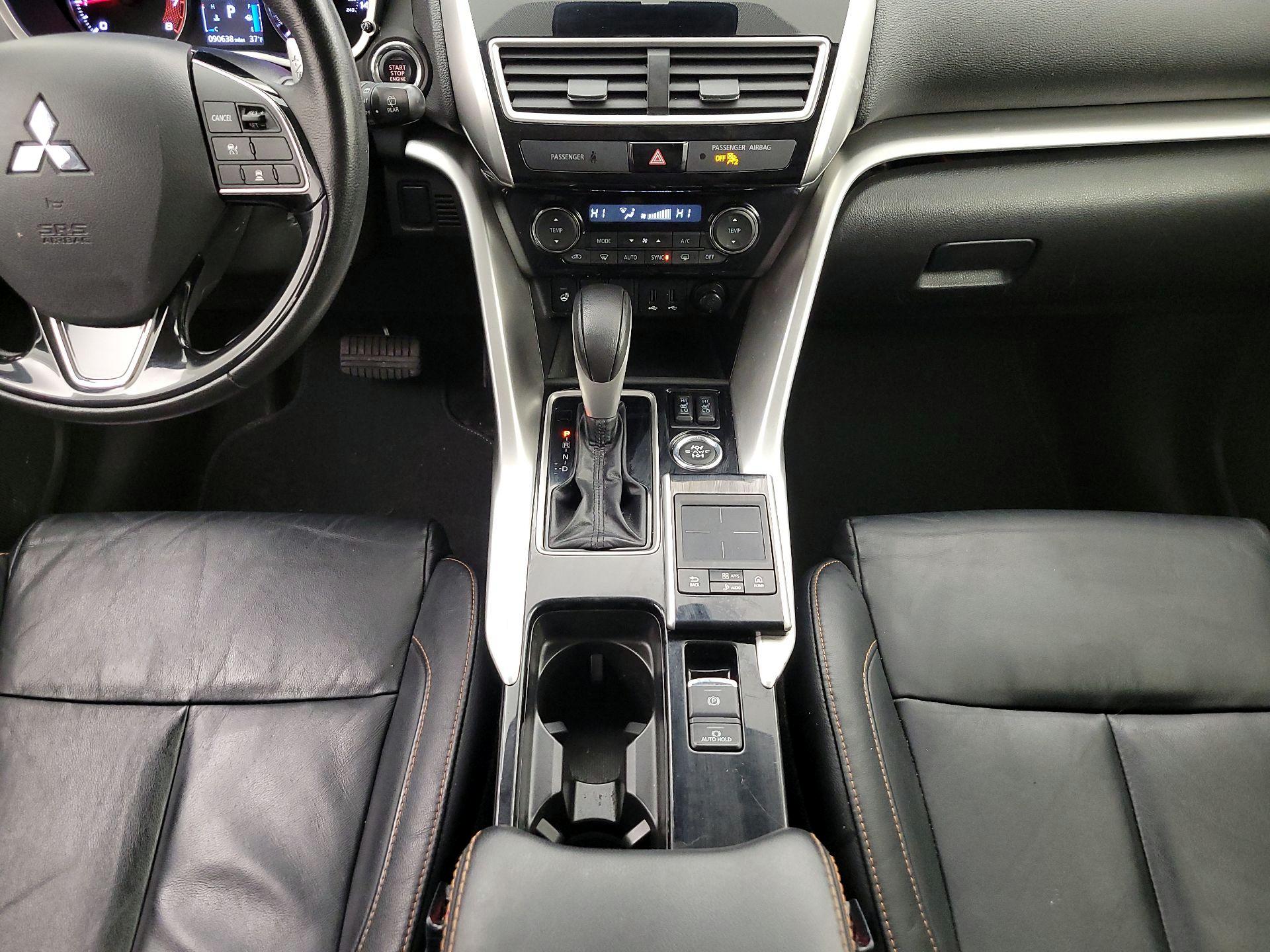 Thumbnail: 2018 Mitsubishi Eclipse Cross - 17