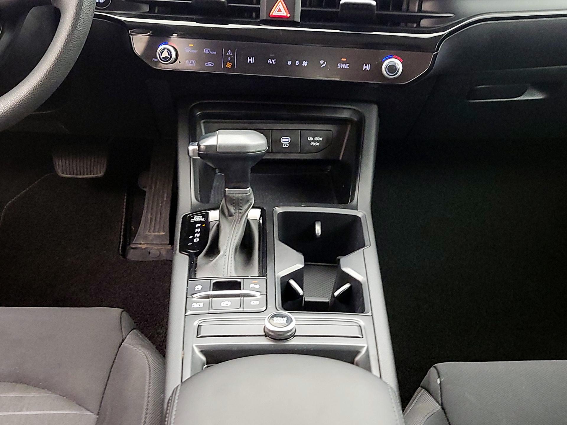 Thumbnail: 2025 Kia K5 - 17