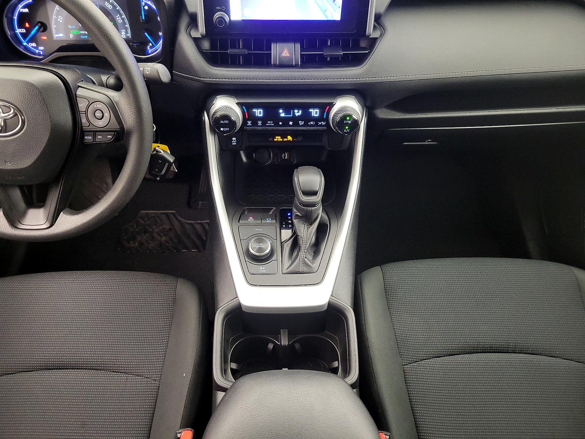 Thumbnail: 2024 Toyota RAV4 - 18