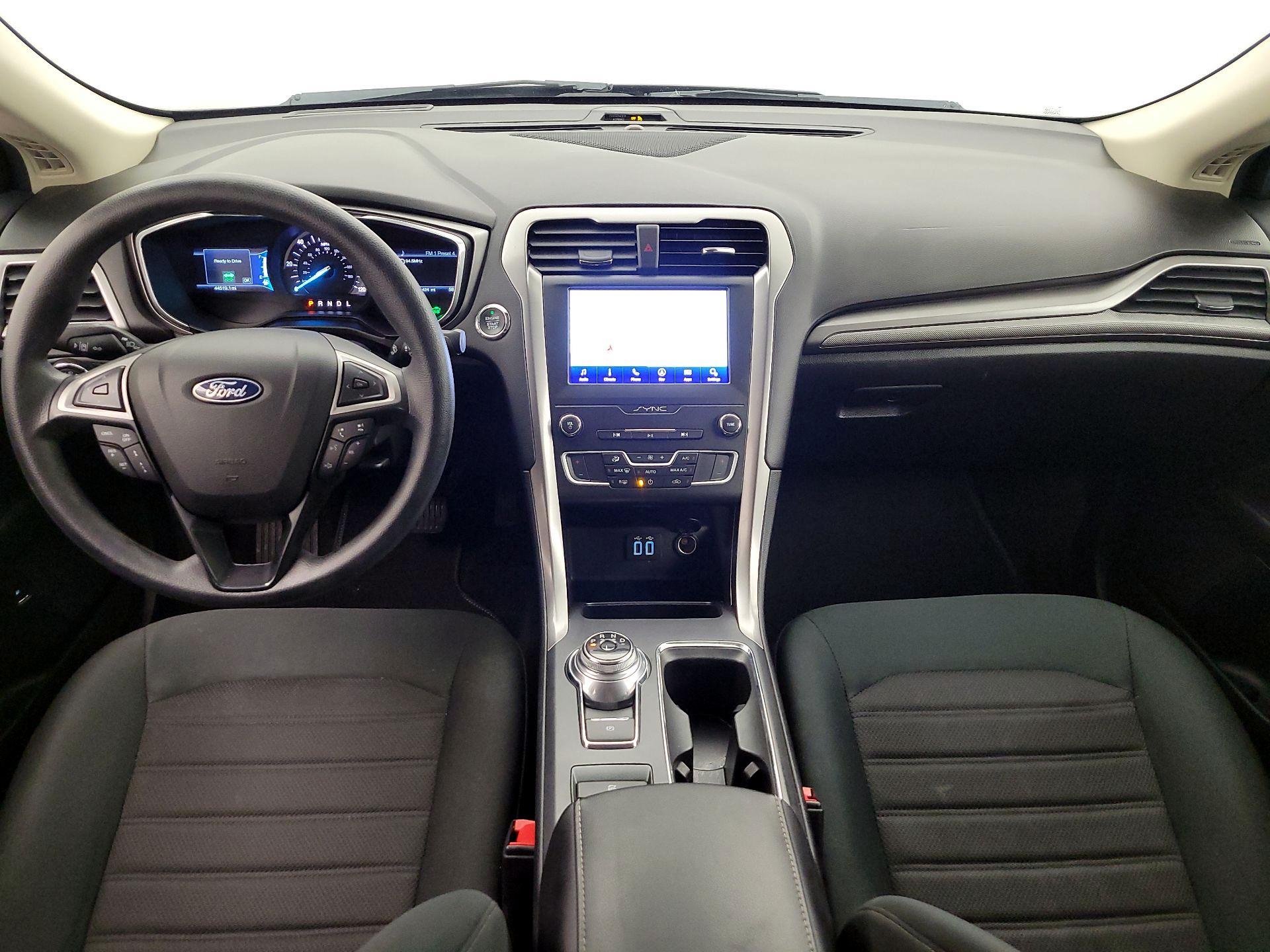 Thumbnail: 2020 Ford Fusion - 9