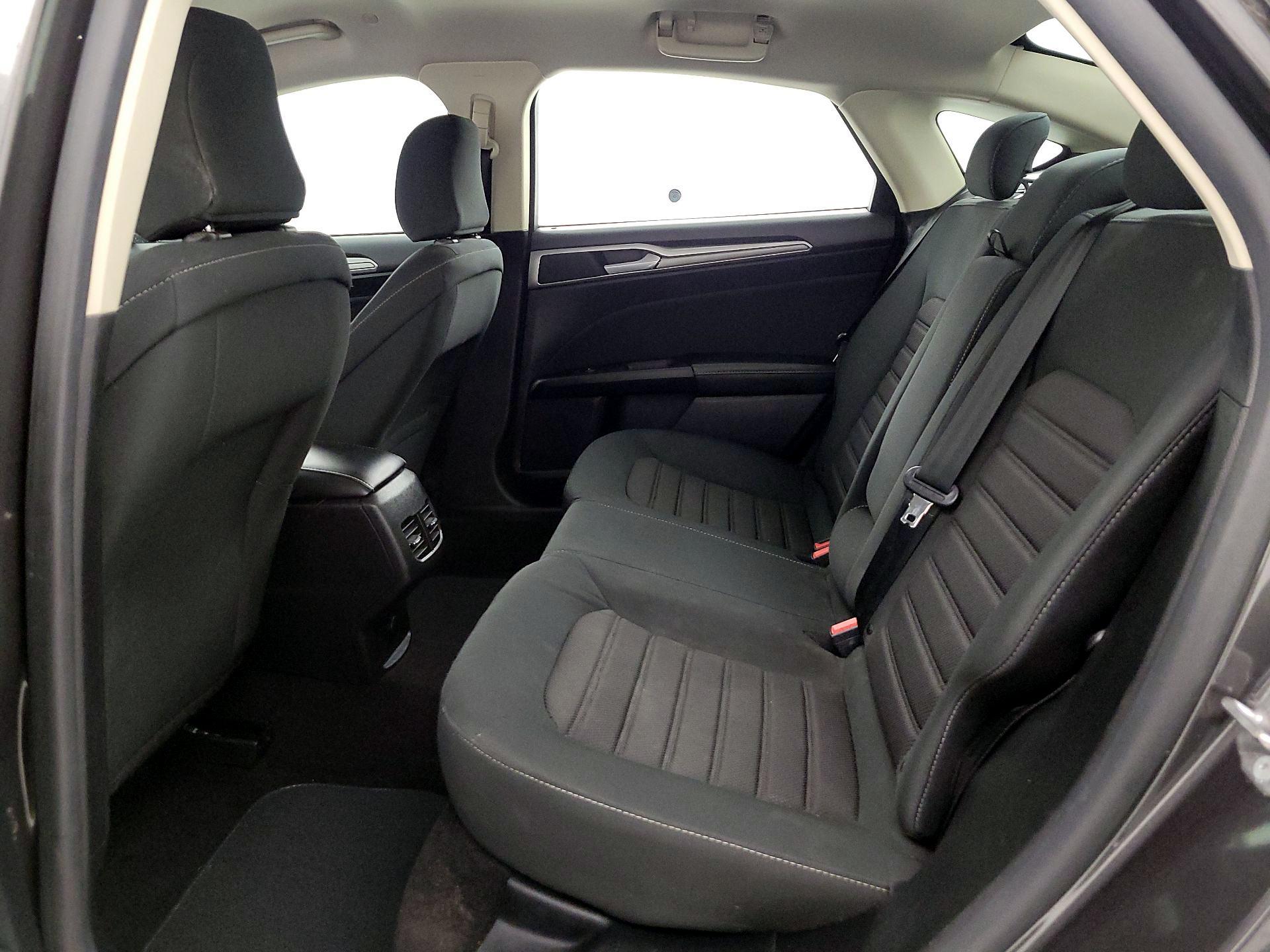 Thumbnail: 2020 Ford Fusion - 20