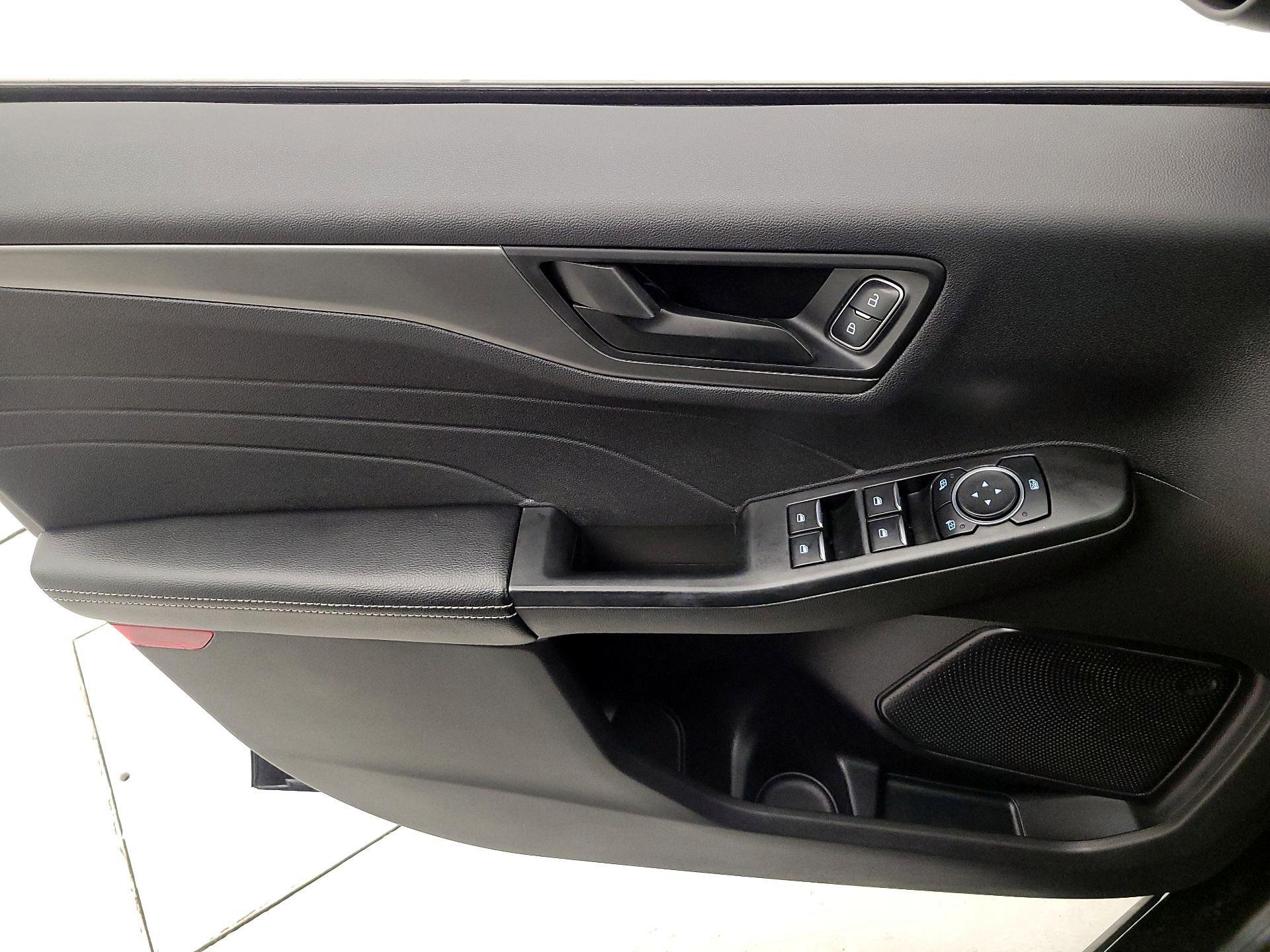 Thumbnail: 2023 Ford Escape - 12