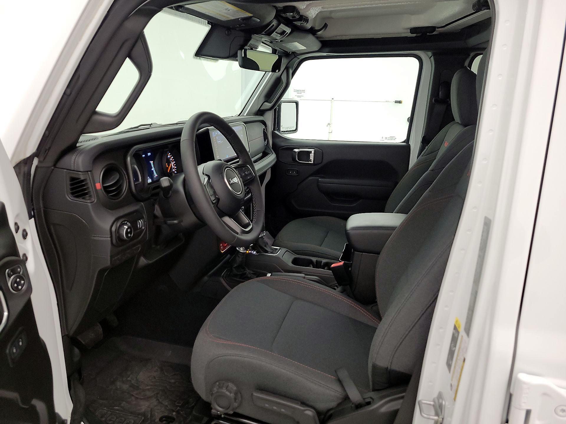 Thumbnail: 2025 Jeep Gladiator - 11