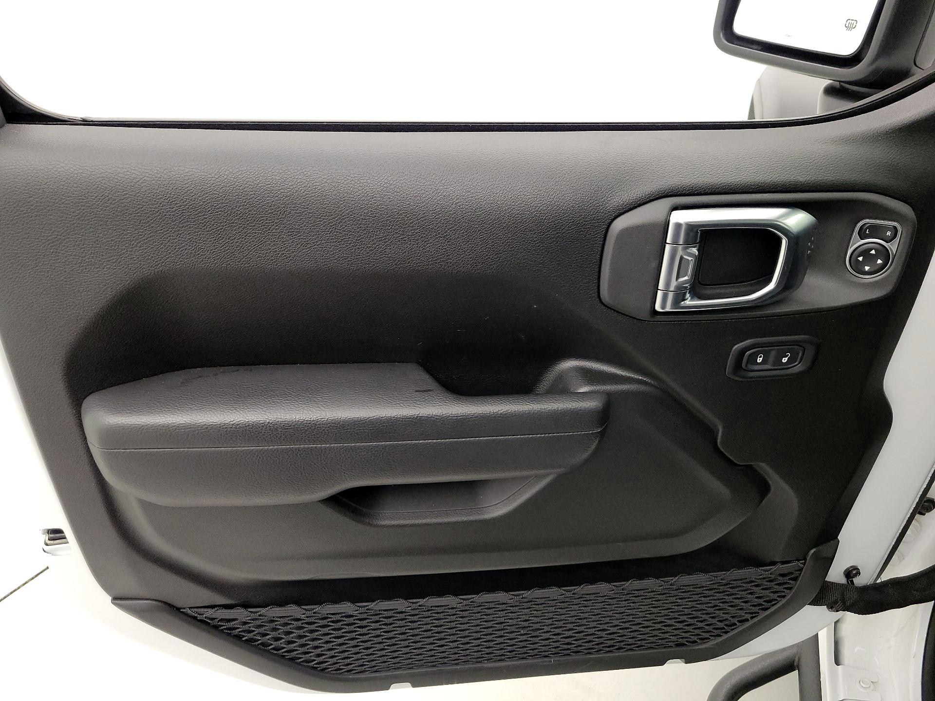 Thumbnail: 2025 Jeep Gladiator - 12