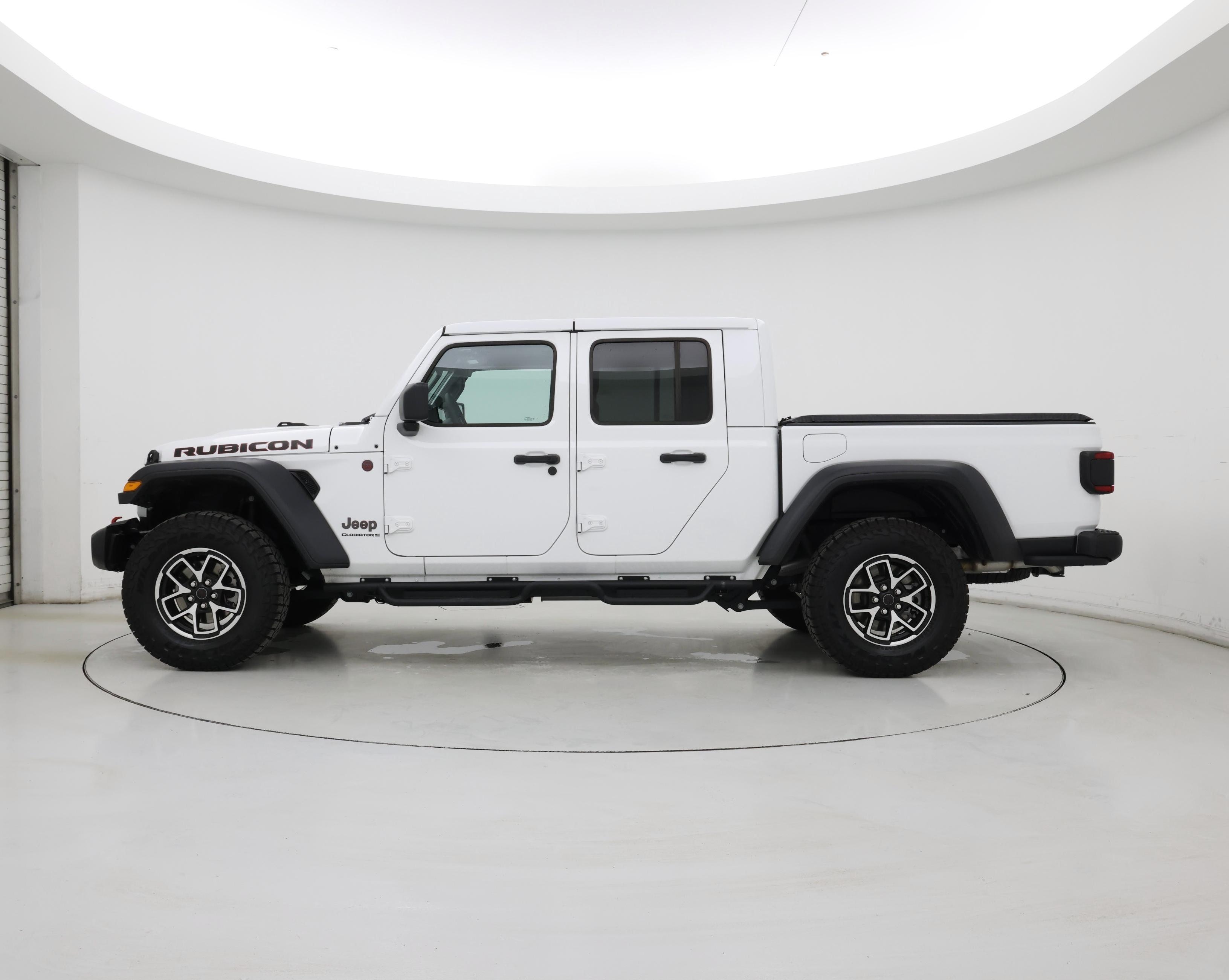 Thumbnail: 2025 Jeep Gladiator - 3