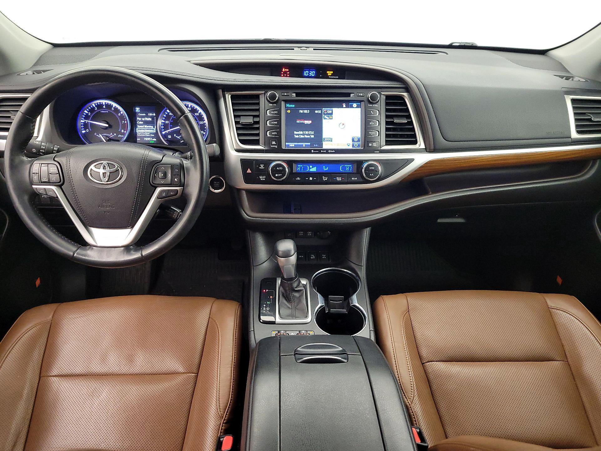Thumbnail: 2018 Toyota Highlander - 9