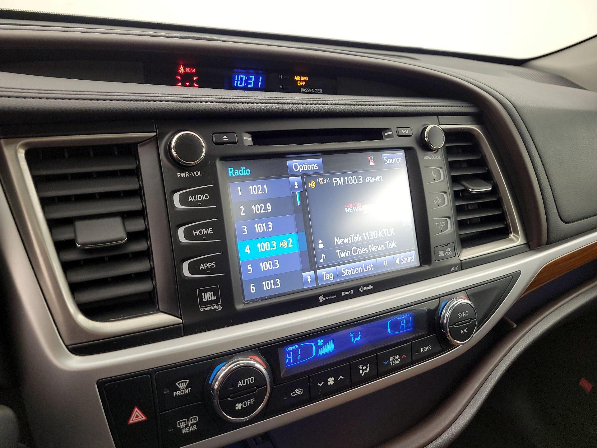 Thumbnail: 2018 Toyota Highlander - 15