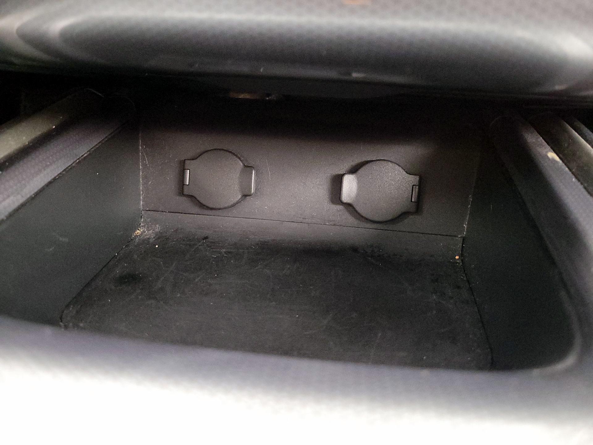 Thumbnail: 2017 Nissan Pathfinder - 19