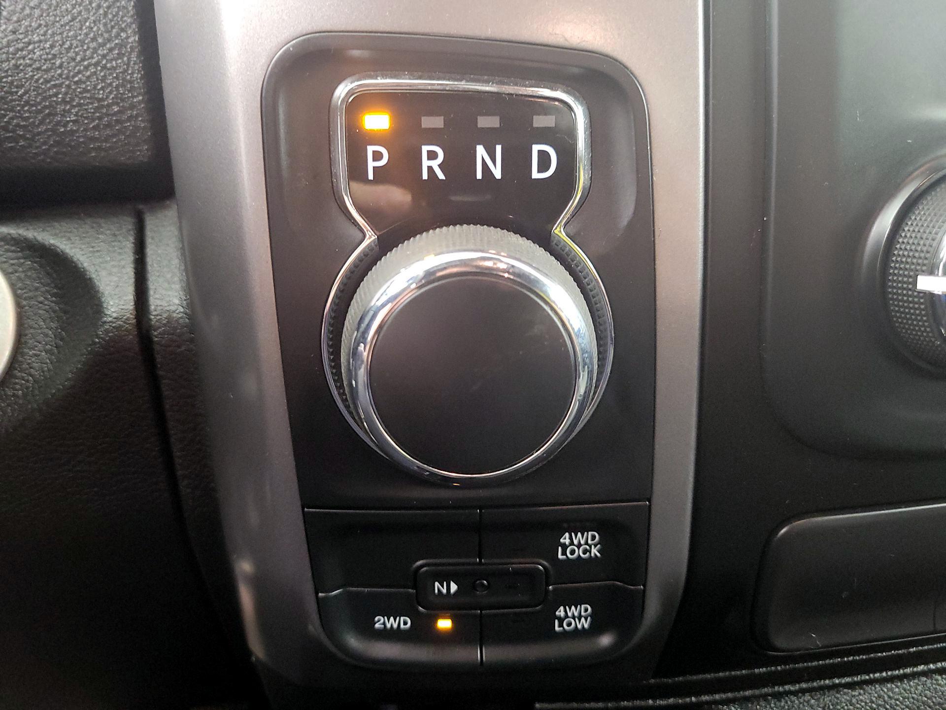 Thumbnail: 2022 RAM 1500 Classic - 17