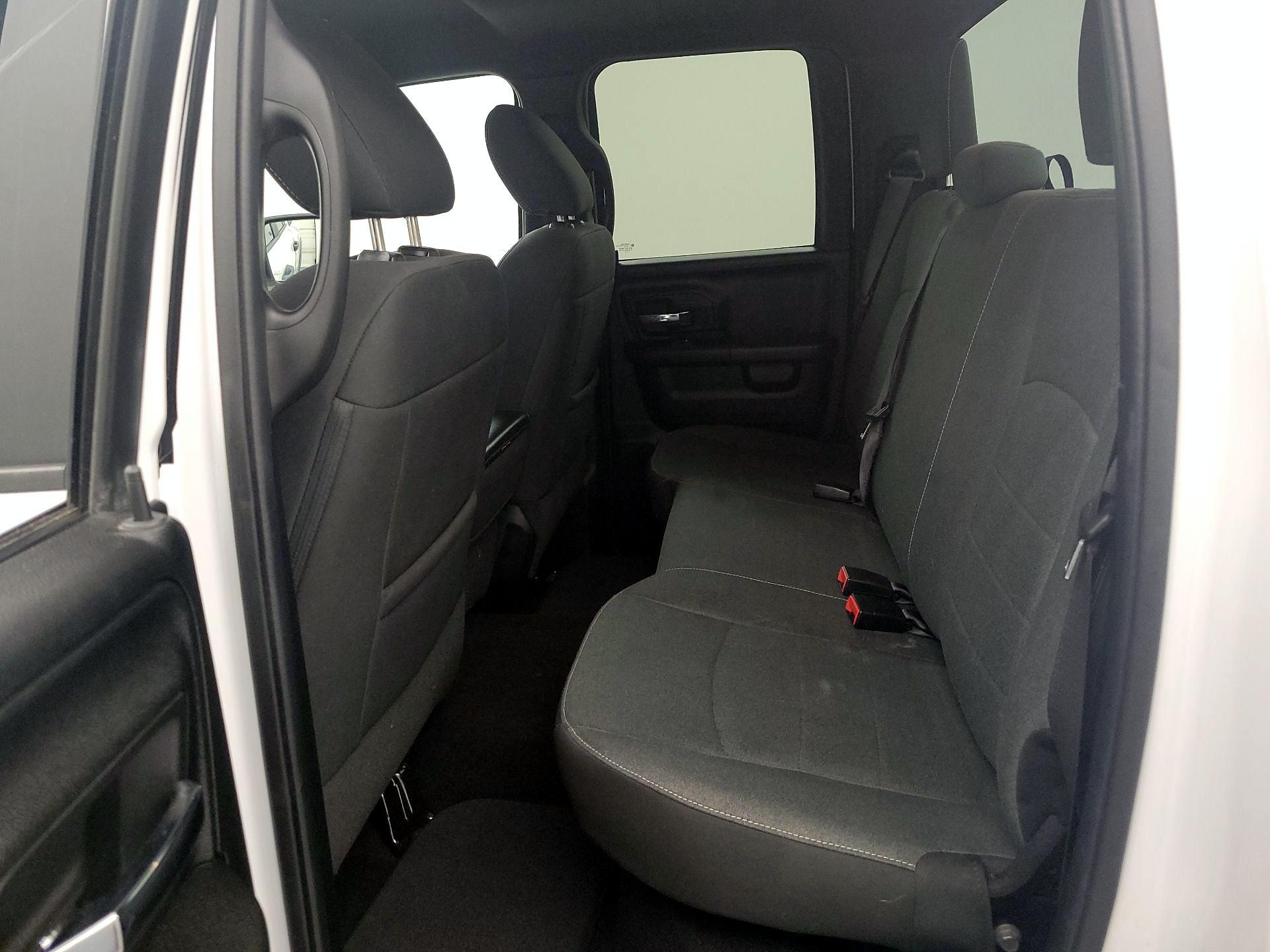 Thumbnail: 2022 RAM 1500 Classic - 19