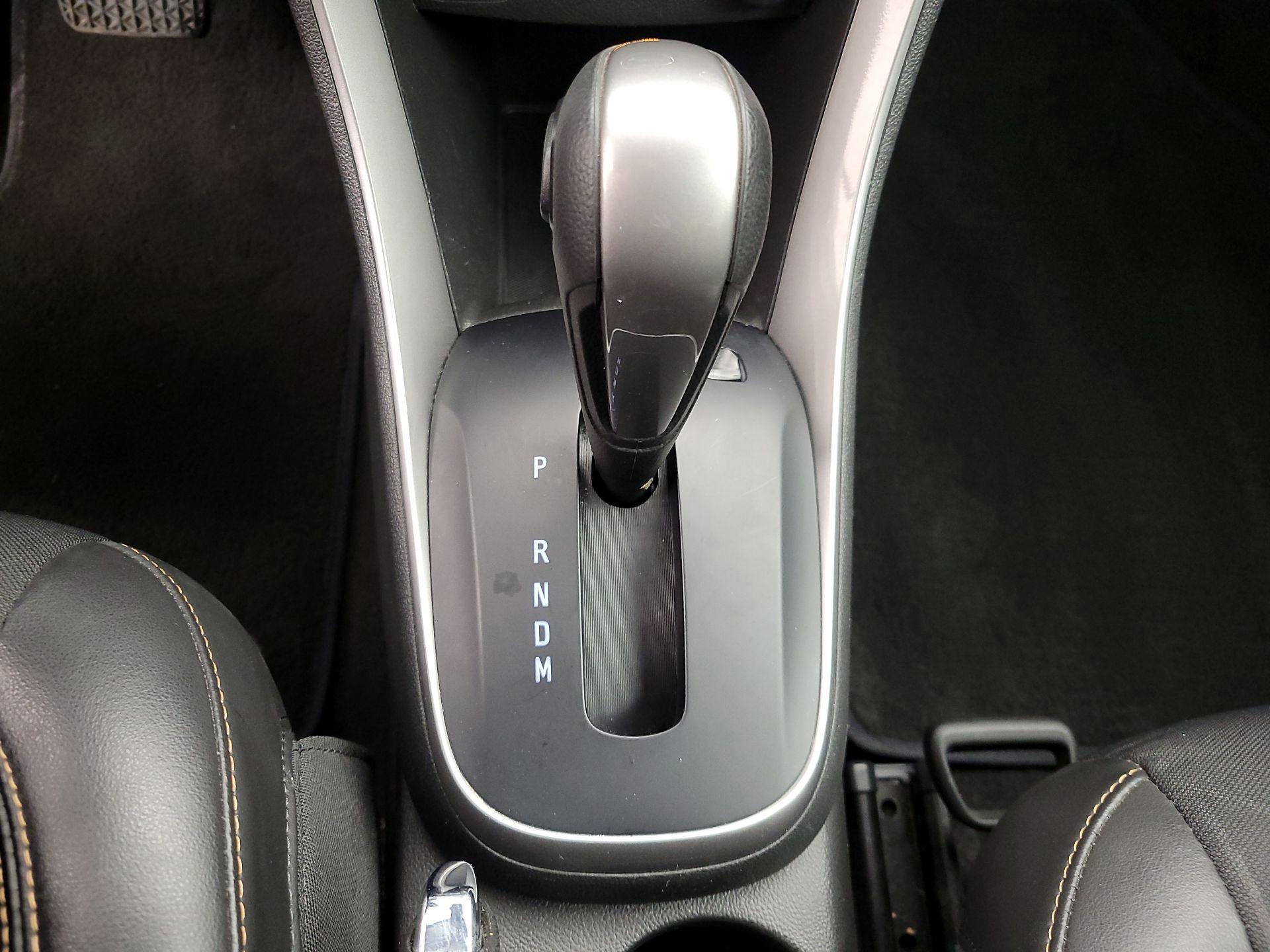 Thumbnail: 2022 Chevrolet Trax - 17