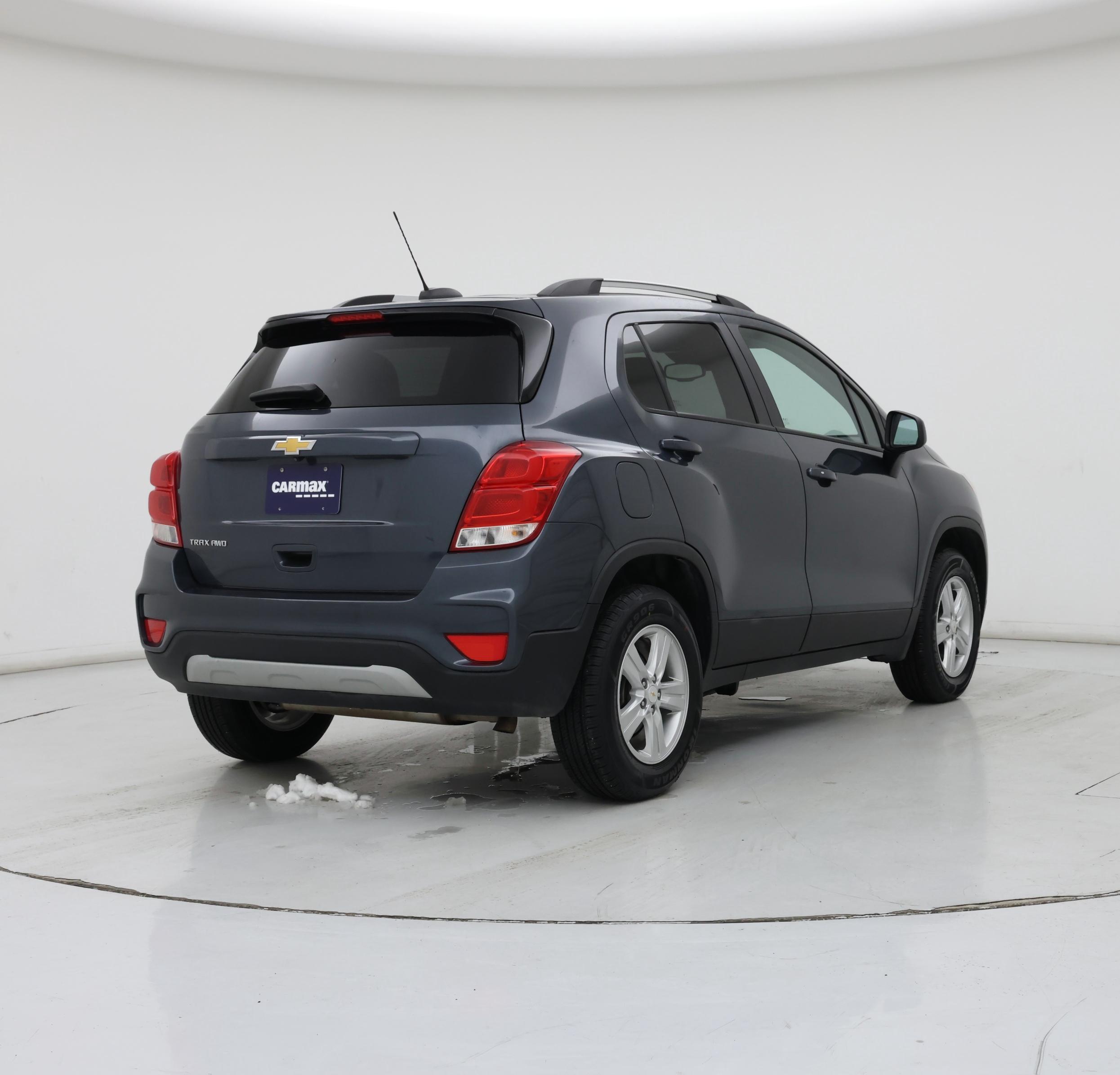 Thumbnail: 2022 Chevrolet Trax - 8