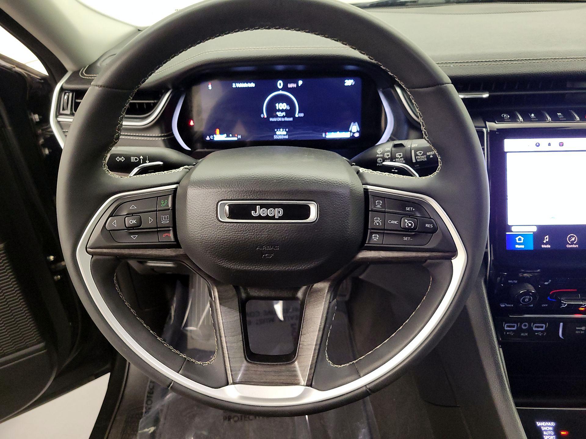 Thumbnail: 2023 Jeep Grand Cherokee L - 10