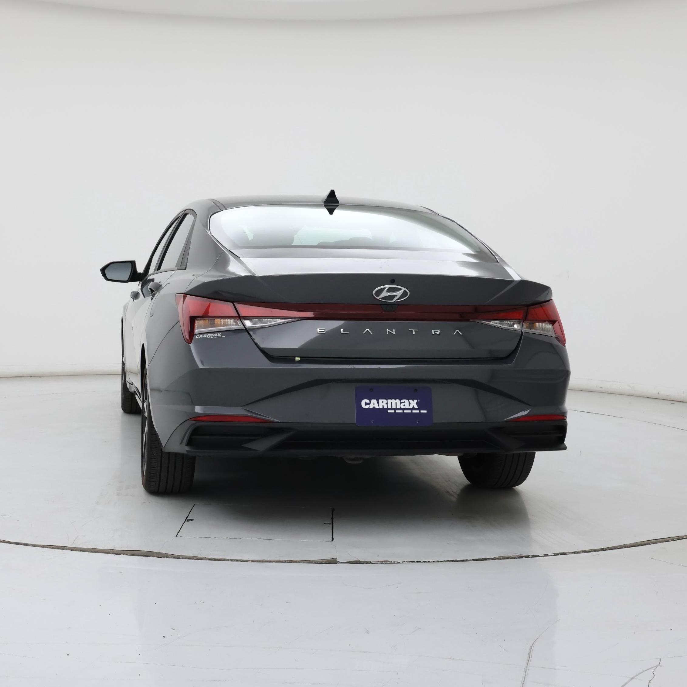 Thumbnail: 2023 Hyundai Elantra - 6