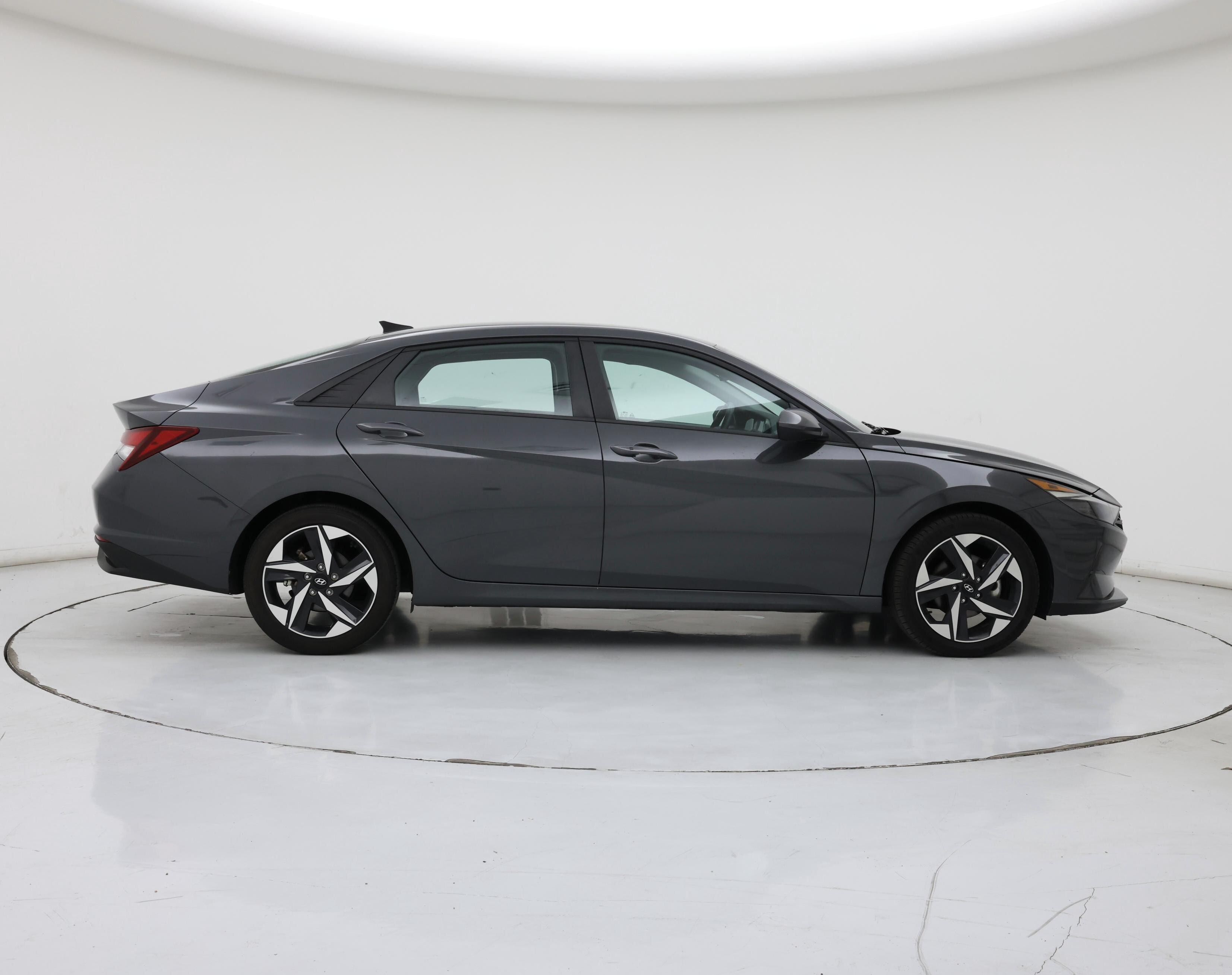 Thumbnail: 2023 Hyundai Elantra - 7