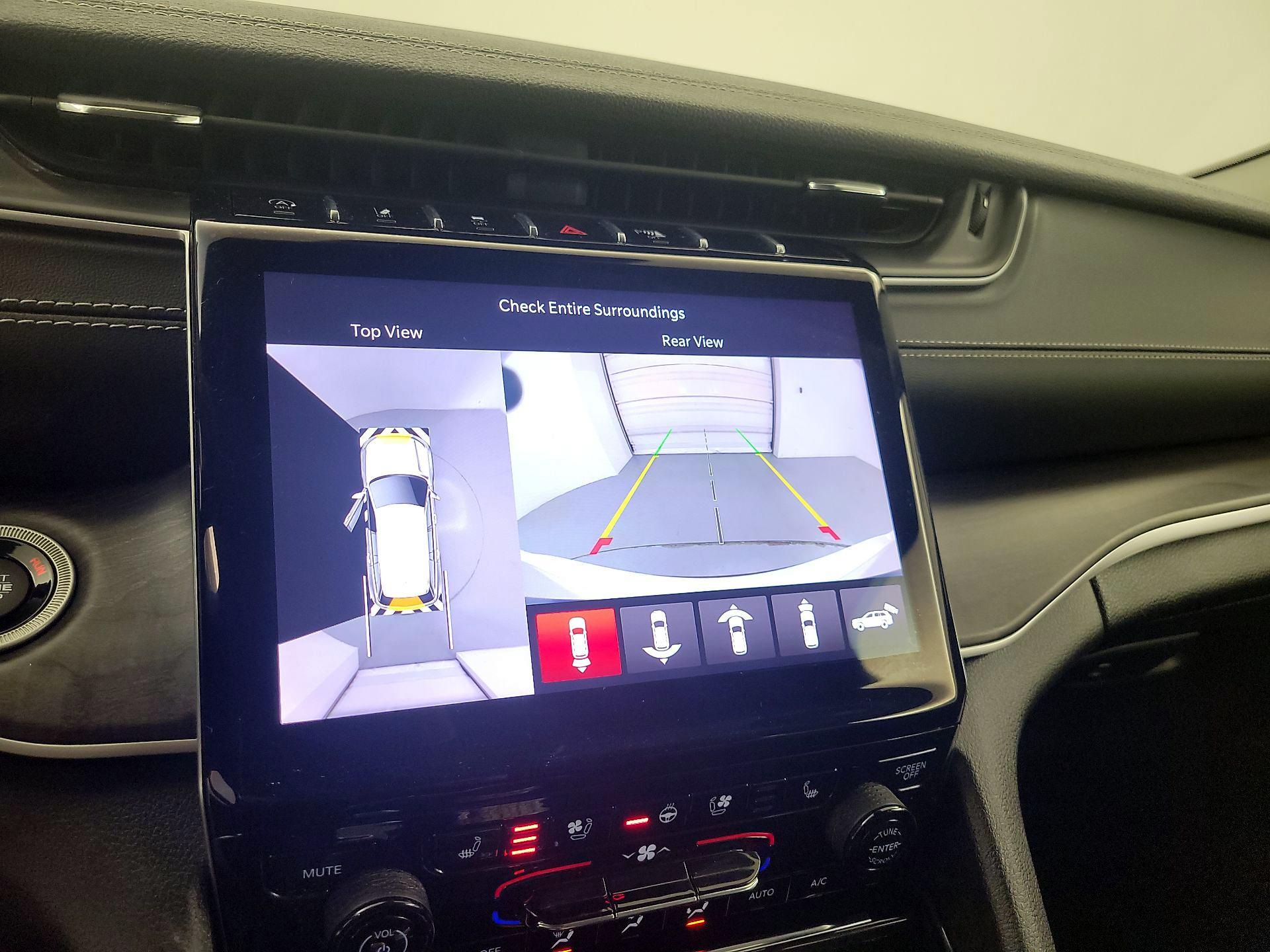 Thumbnail: 2023 Jeep Grand Cherokee L - 15