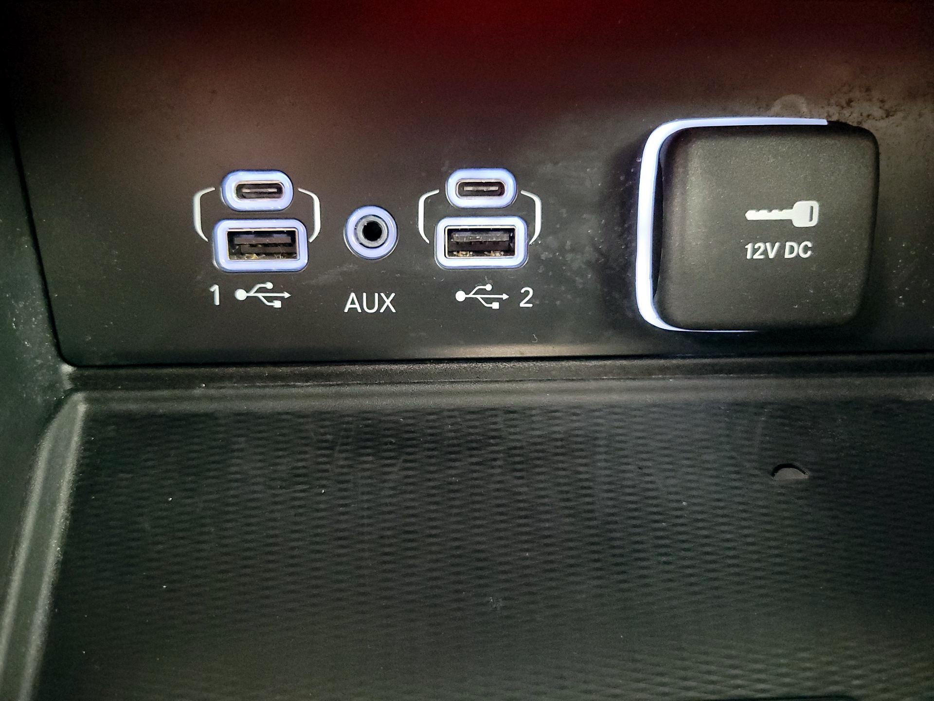 Thumbnail: 2023 Jeep Grand Cherokee L - 19