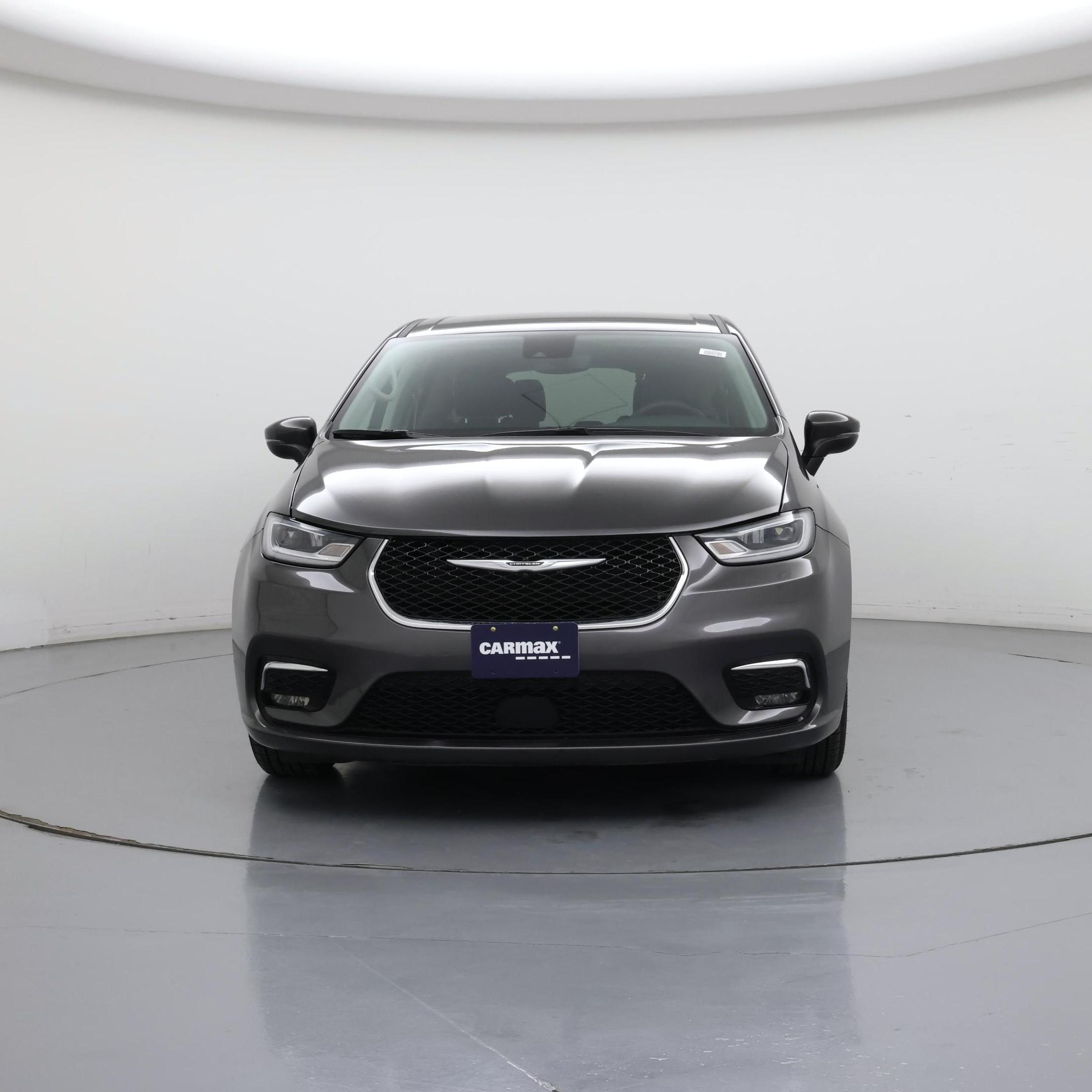 Thumbnail: 2023 Chrysler Pacifica - 5