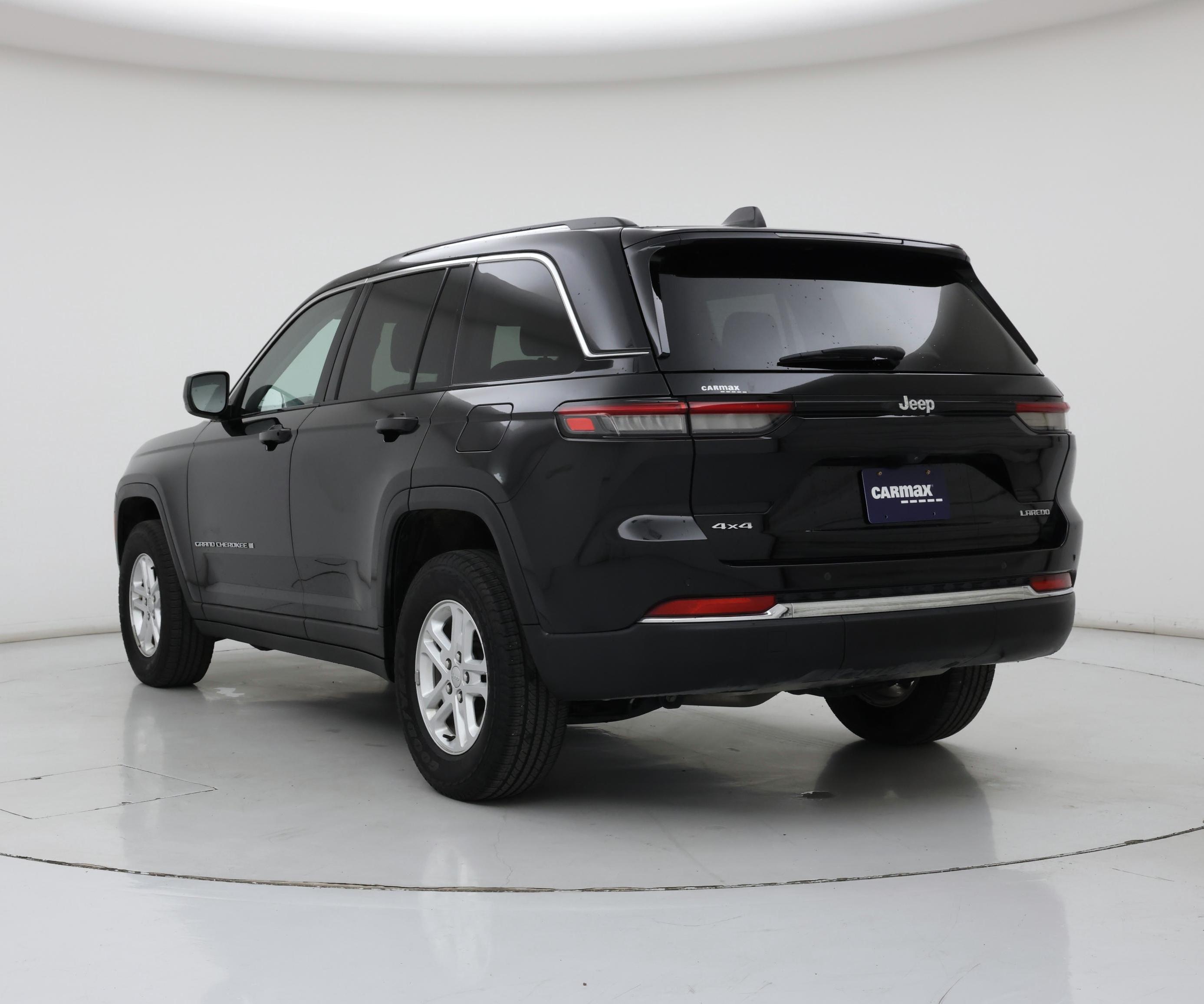 Thumbnail: 2023 Jeep Grand Cherokee - 2