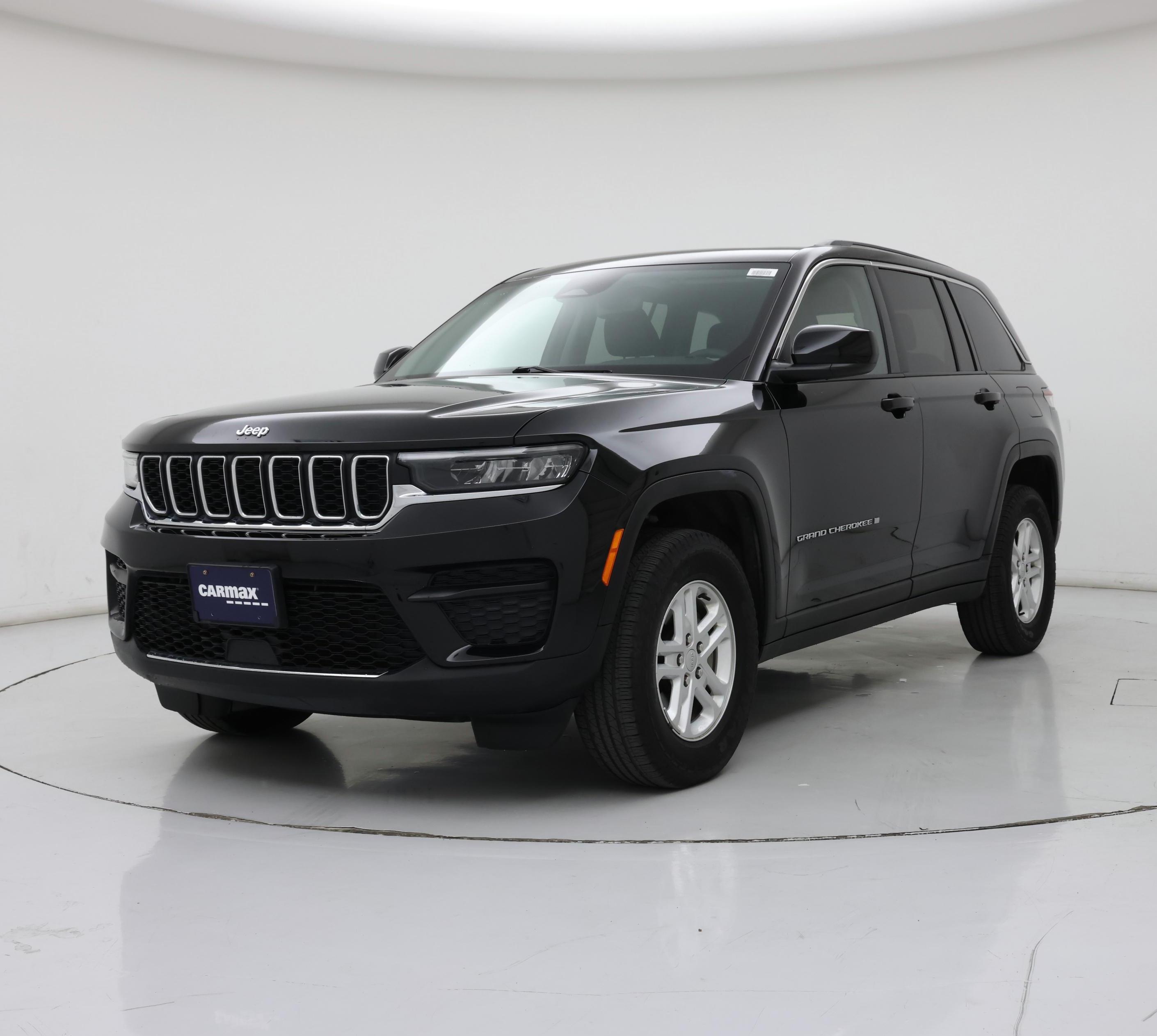 Thumbnail: 2023 Jeep Grand Cherokee - 4