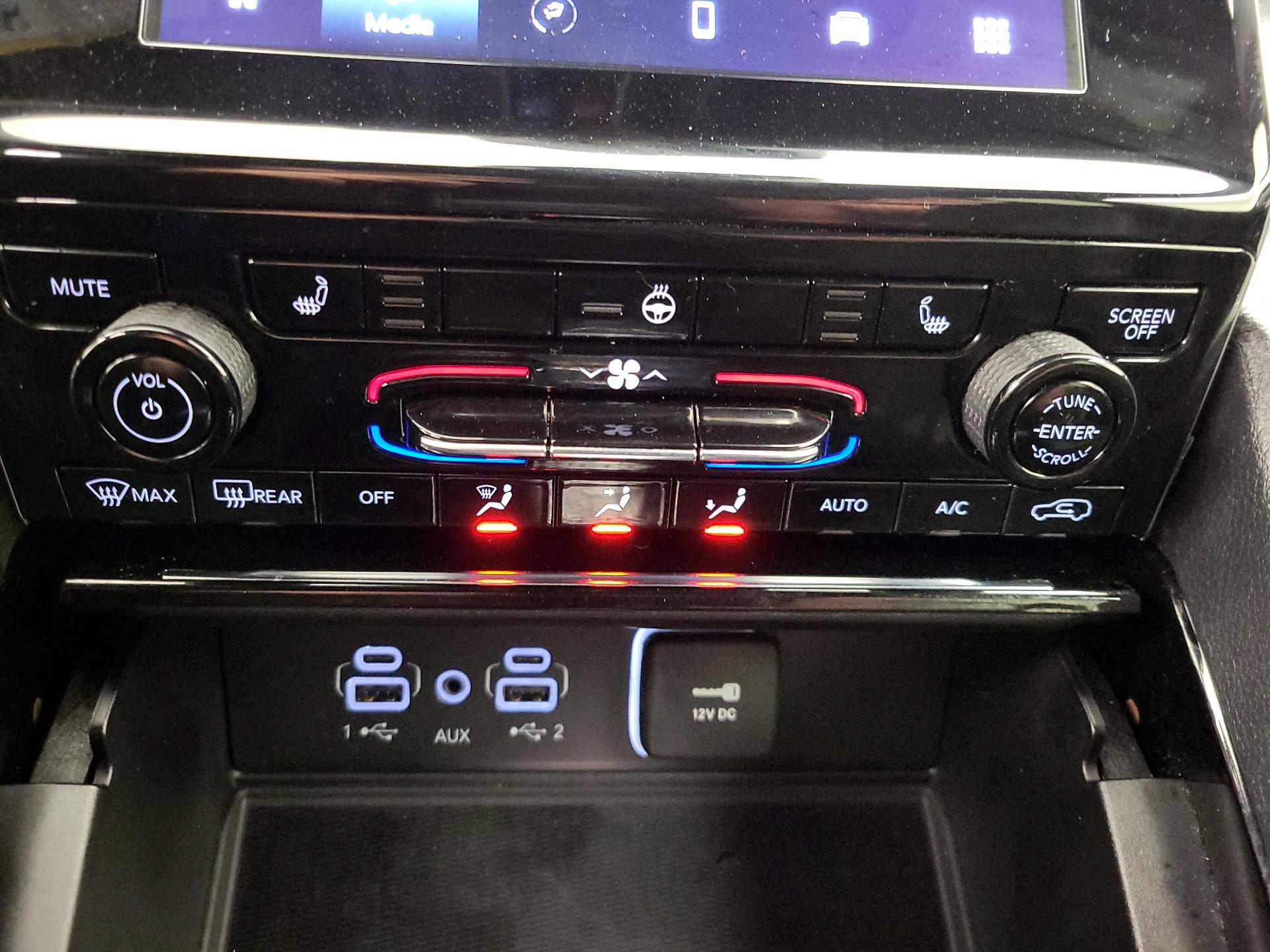 Thumbnail: 2023 Jeep Grand Cherokee - 16