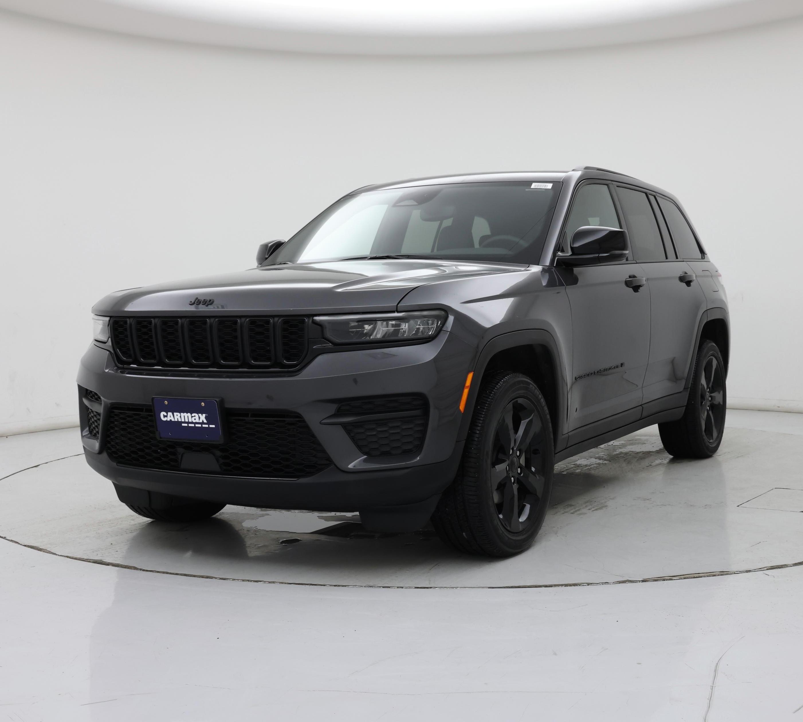 Thumbnail: 2023 Jeep Grand Cherokee - 4