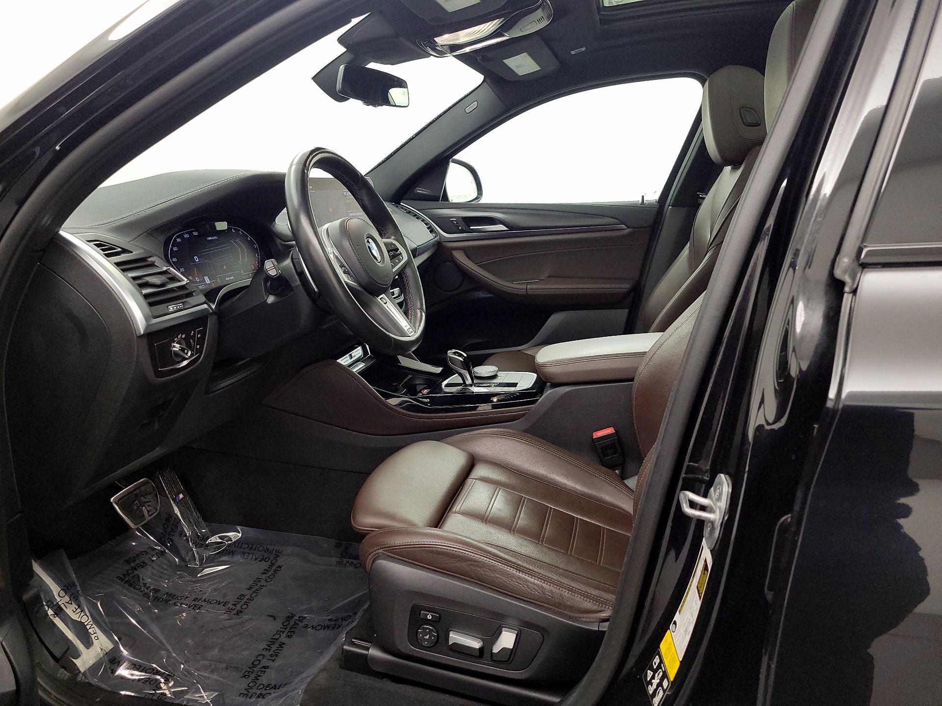 Thumbnail: 2022 BMW X4 - 11