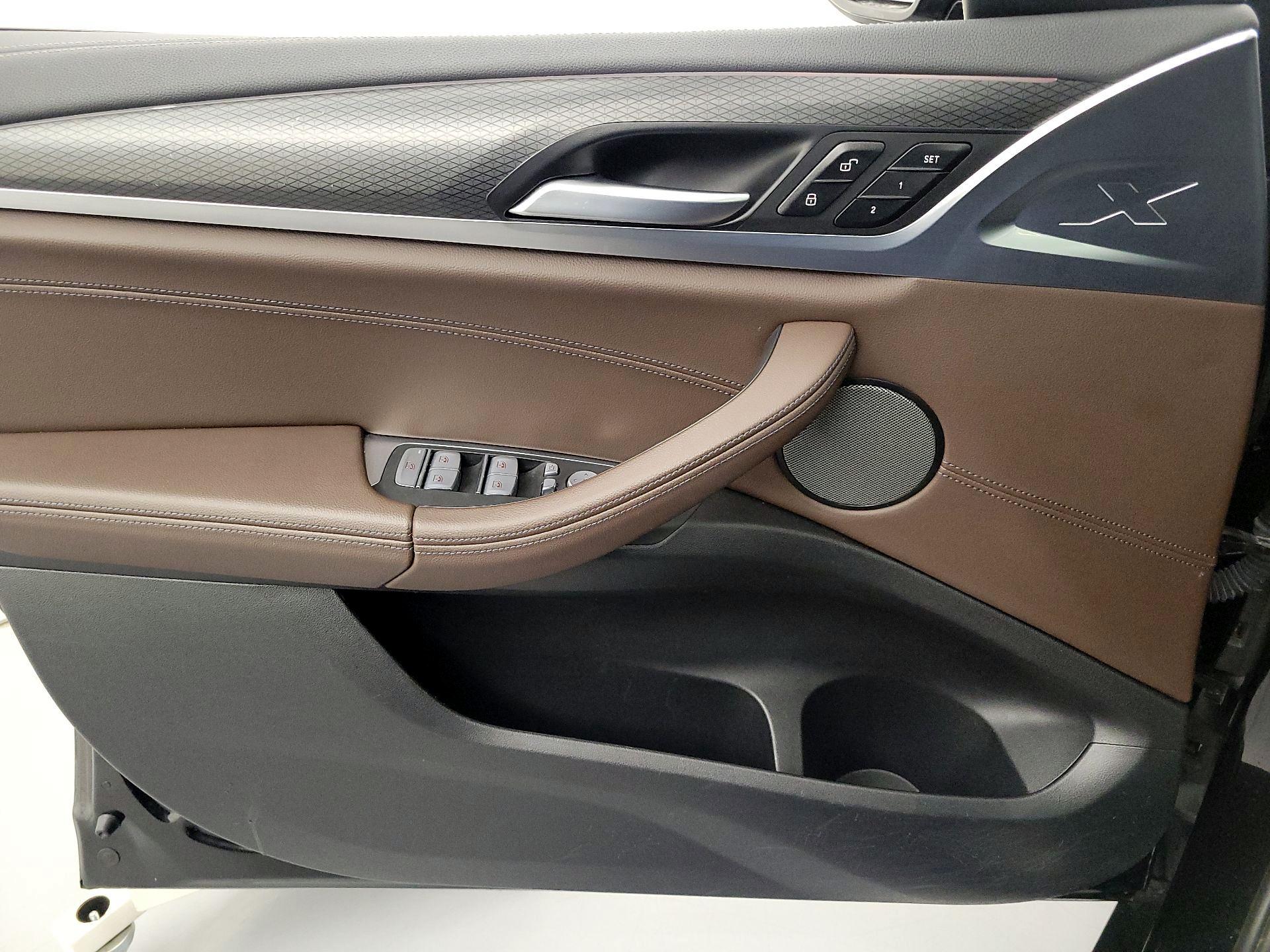 Thumbnail: 2022 BMW X4 - 12