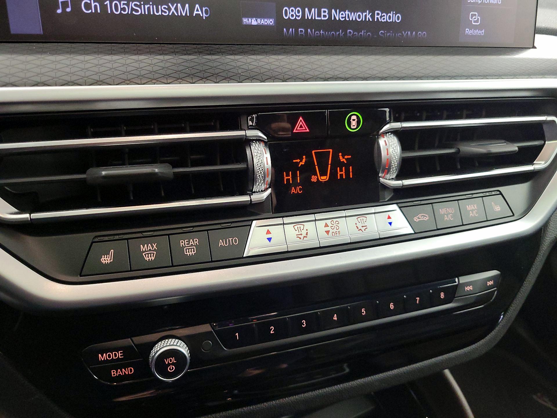 Thumbnail: 2022 BMW X4 - 17