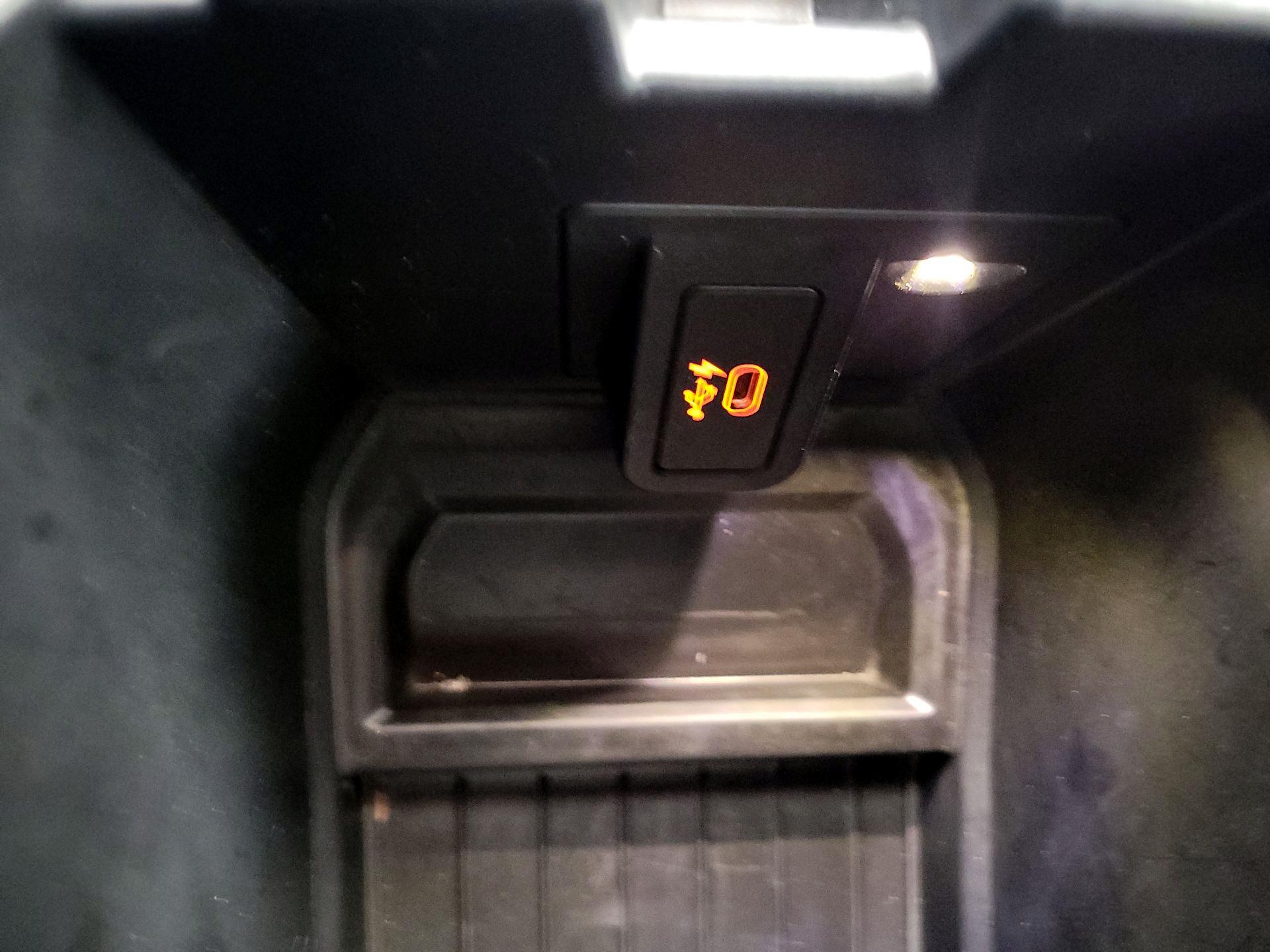 Thumbnail: 2022 BMW X4 - 19