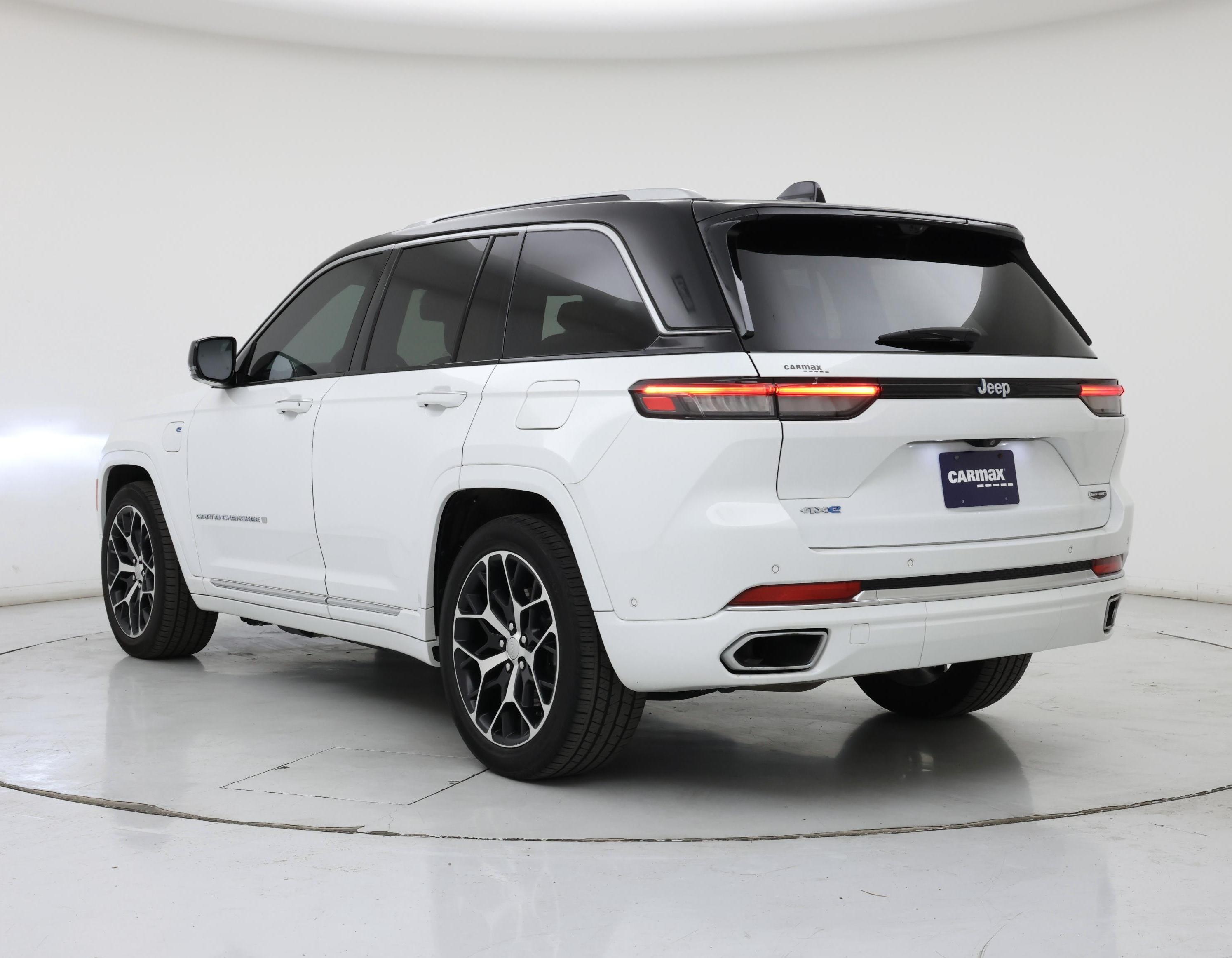 Thumbnail: 2022 Jeep Grand Cherokee - 2