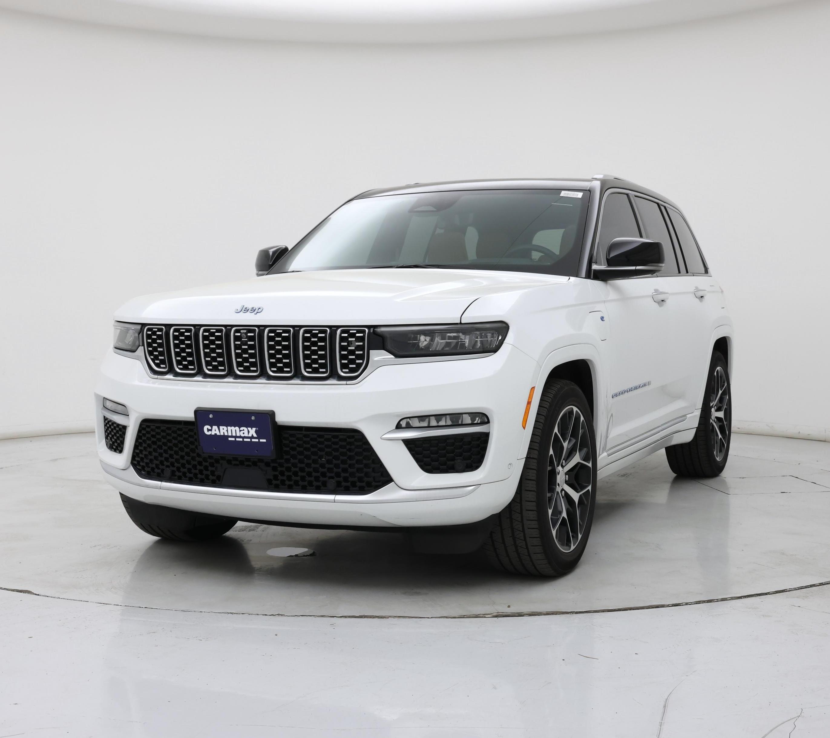 Thumbnail: 2022 Jeep Grand Cherokee - 4
