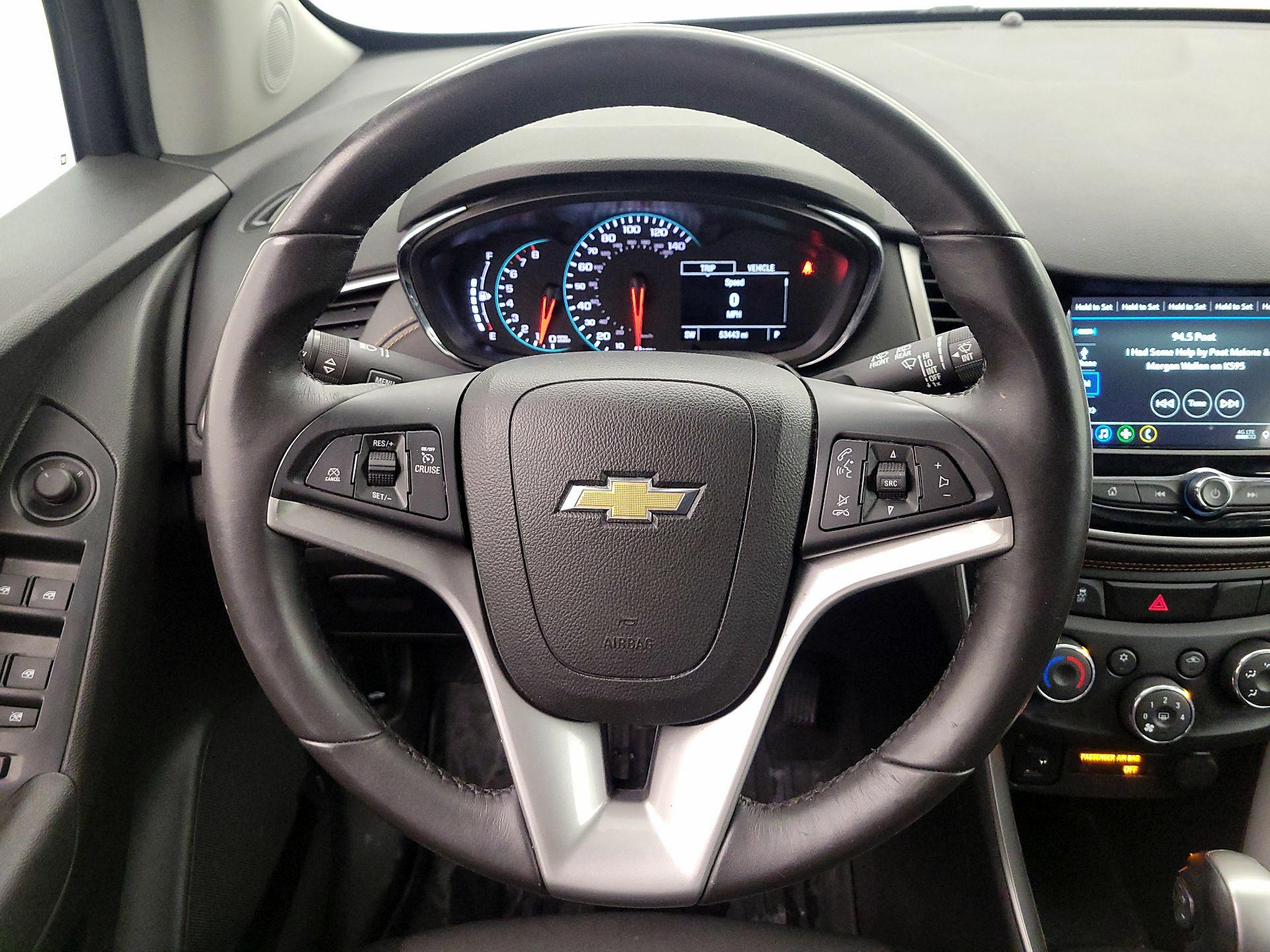 Thumbnail: 2018 Chevrolet Trax - 10