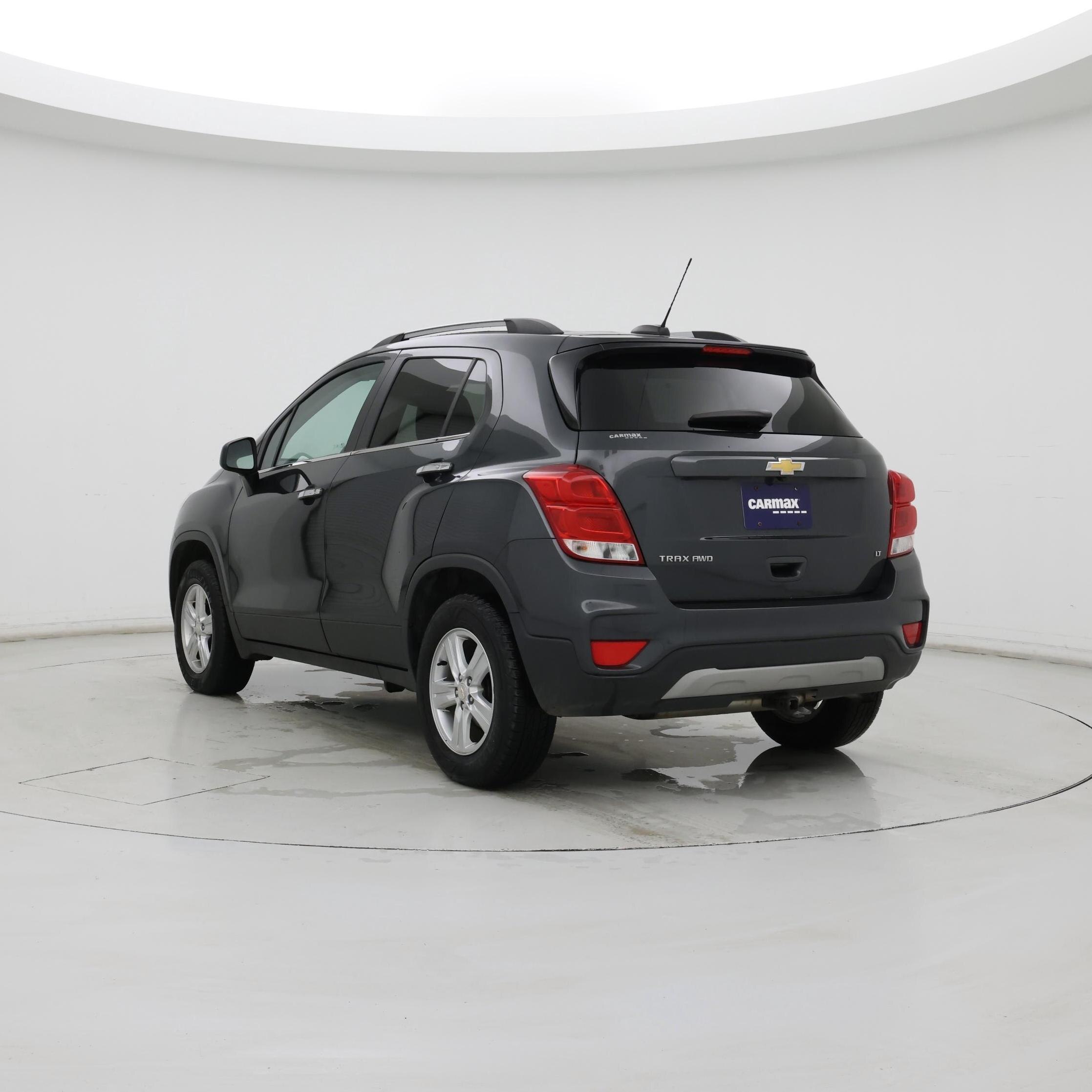 Thumbnail: 2018 Chevrolet Trax - 2