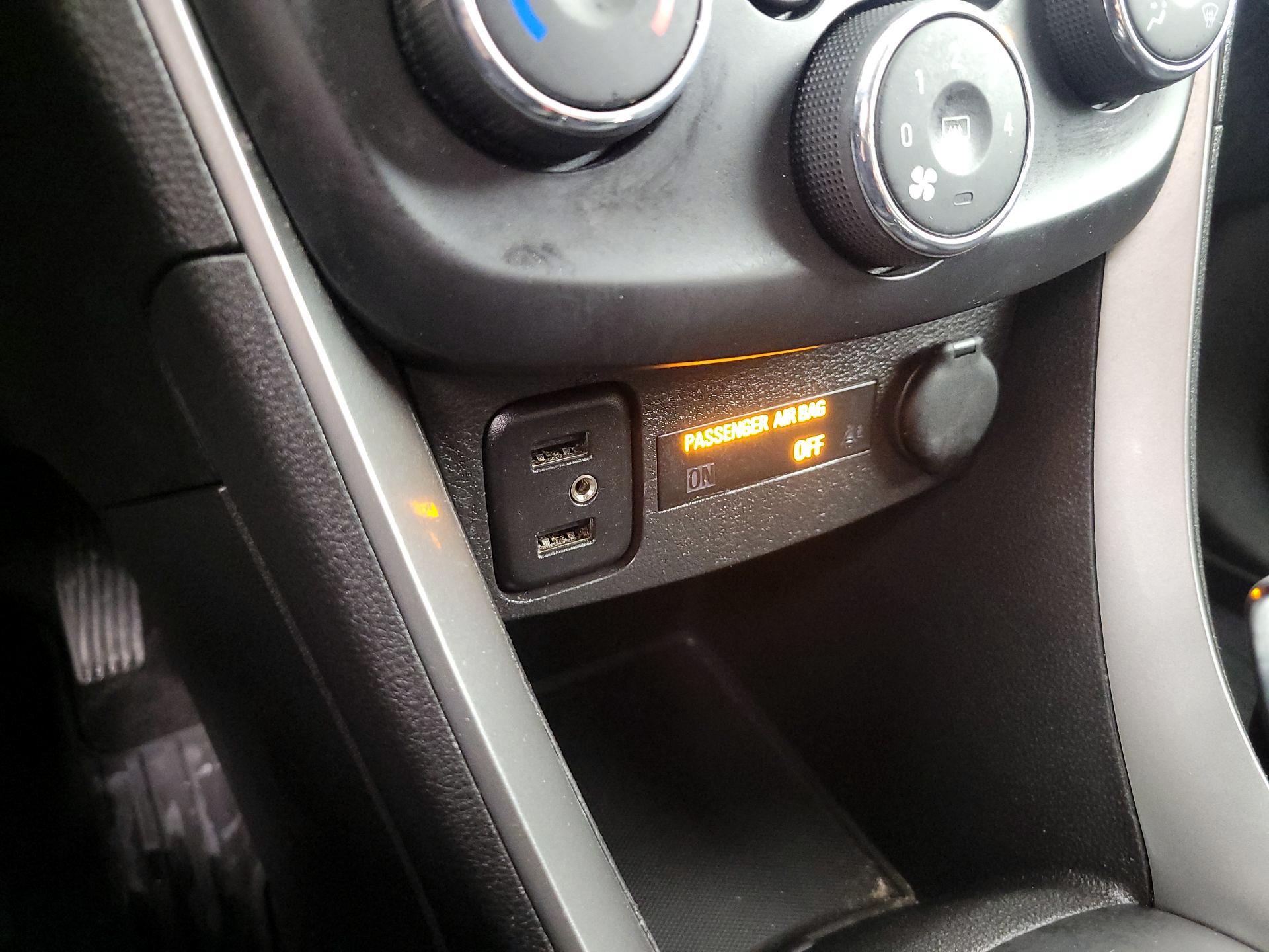 Thumbnail: 2018 Chevrolet Trax - 19